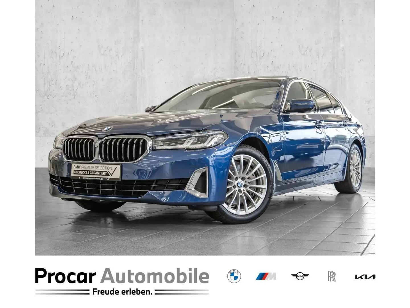 BMW 545 e xDrive Luxury Line Aut Nav HuD Laser Kompfzg Синій - 1
