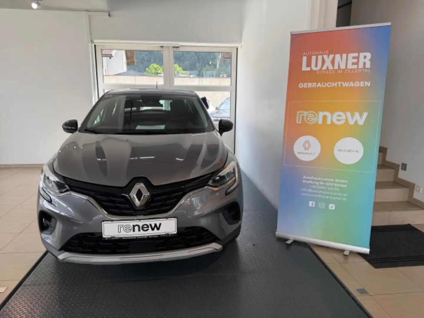 Renault Captur CapturEquilibreTCE90 Grau - 2