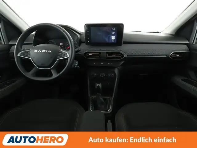 Dacia Sandero view 12