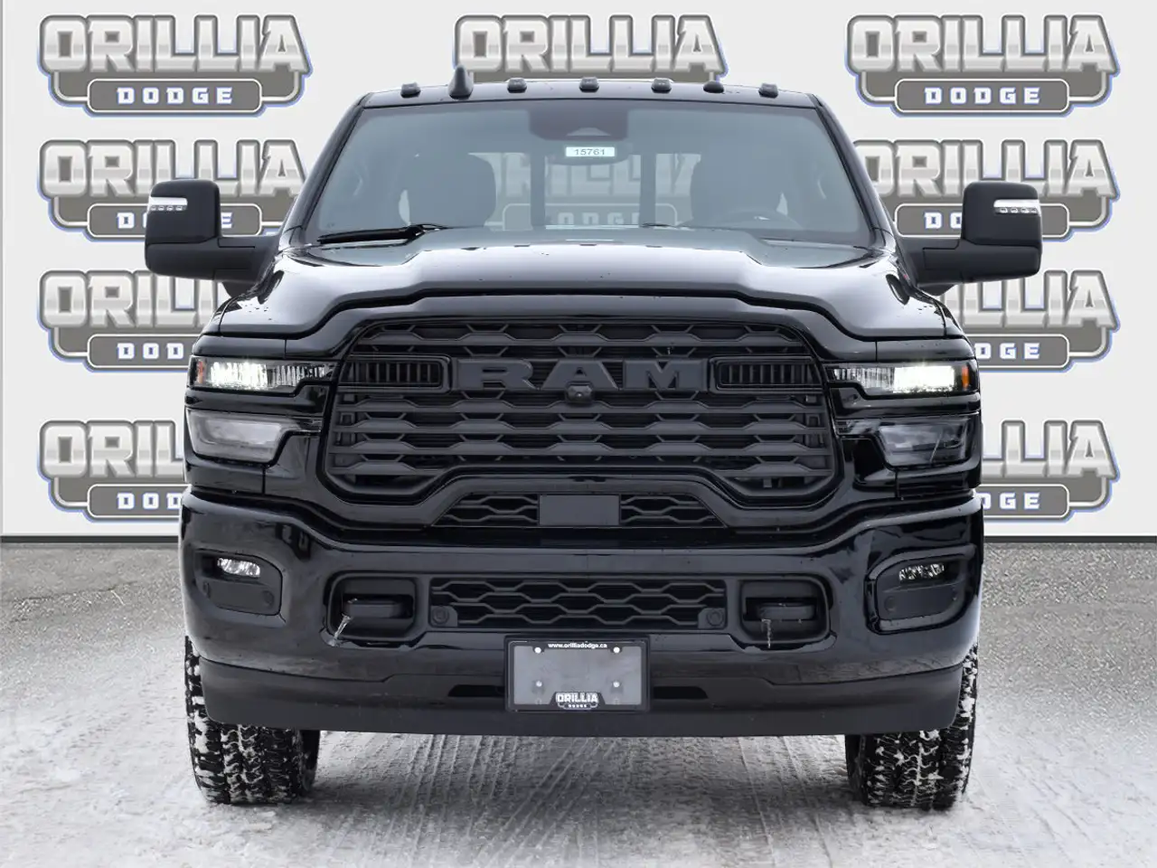 RAM 2500 снимка RAM 2500