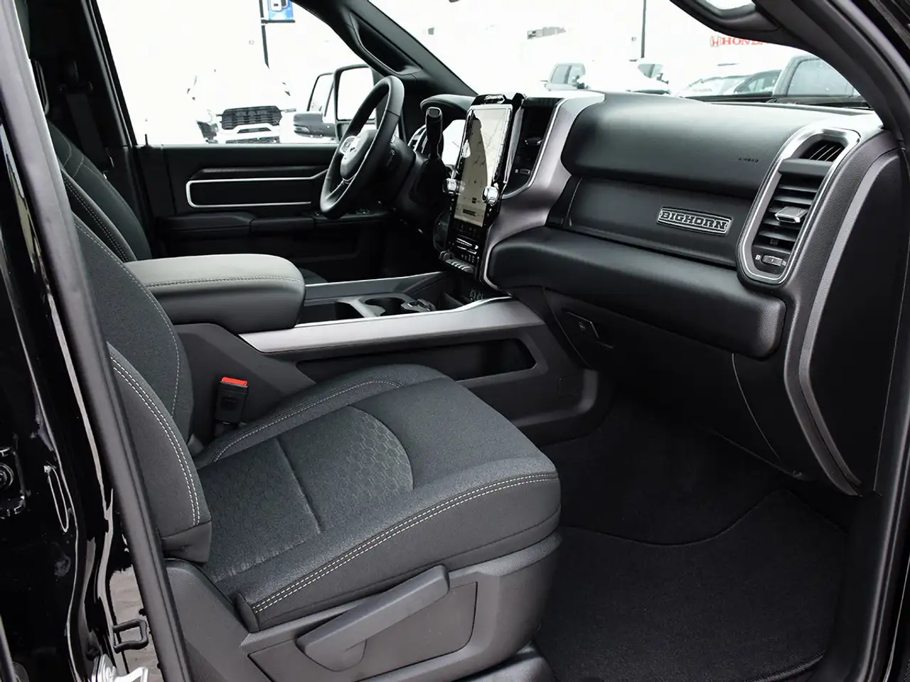 RAM 2500 снимка RAM 2500
