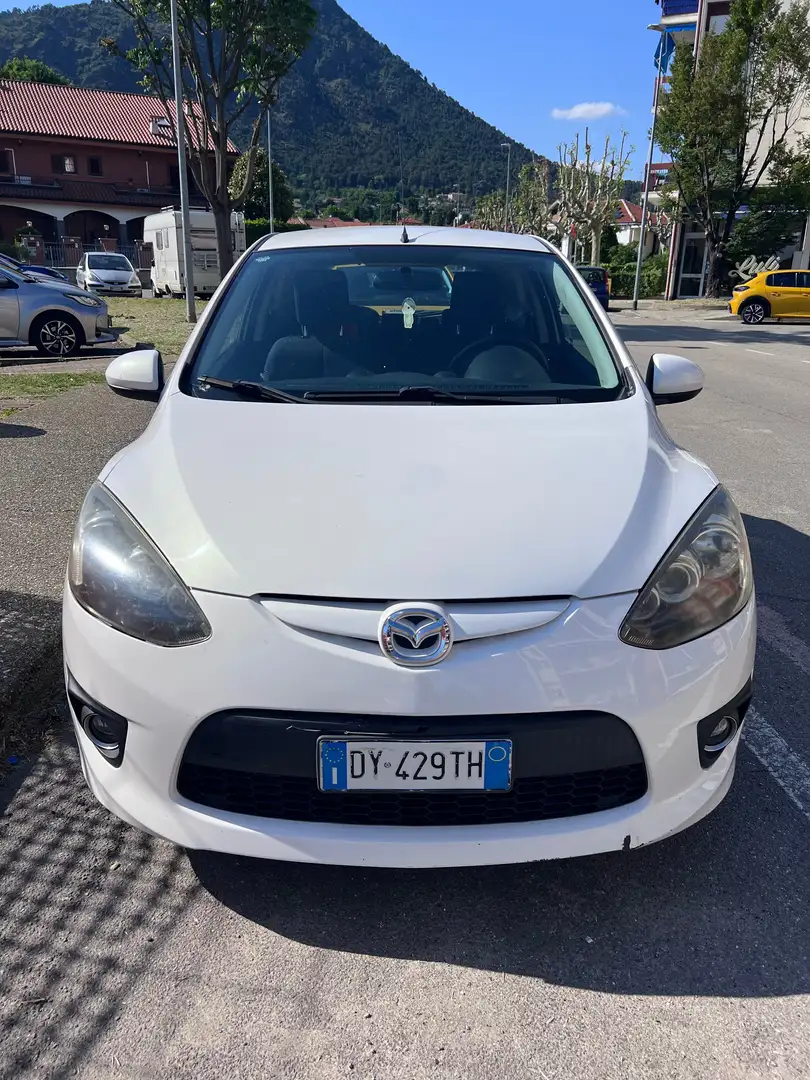 Mazda 2 2 II 20073p 1.3 Play 86cv Bianco - 1