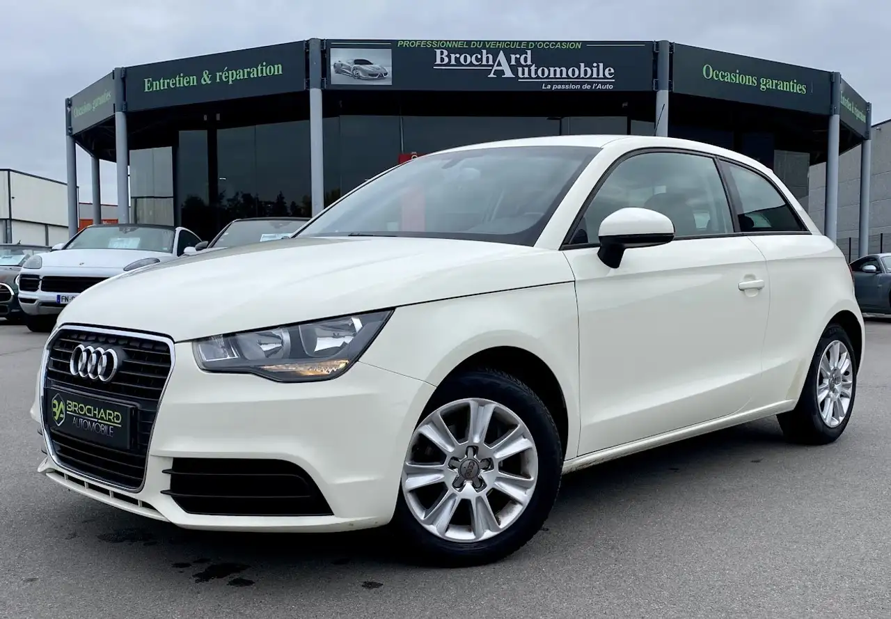 Audi A1 / 1.6l TDI 90 CH BVM 5 / Attraction