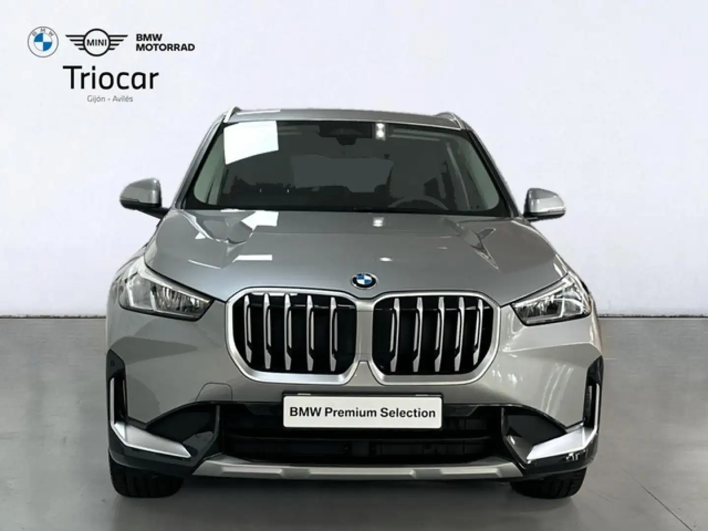 BMW X1 sDrive 18dA Argent - 2
