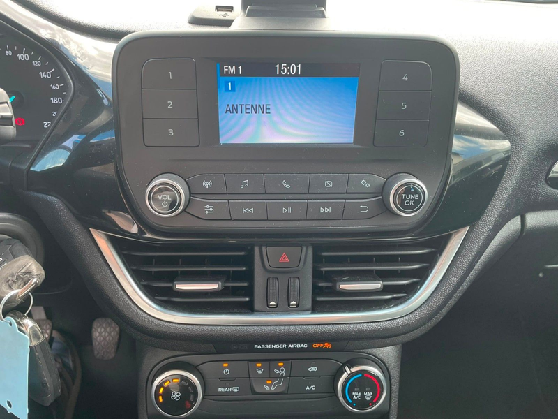 Ford Fiesta Trend — photo 7