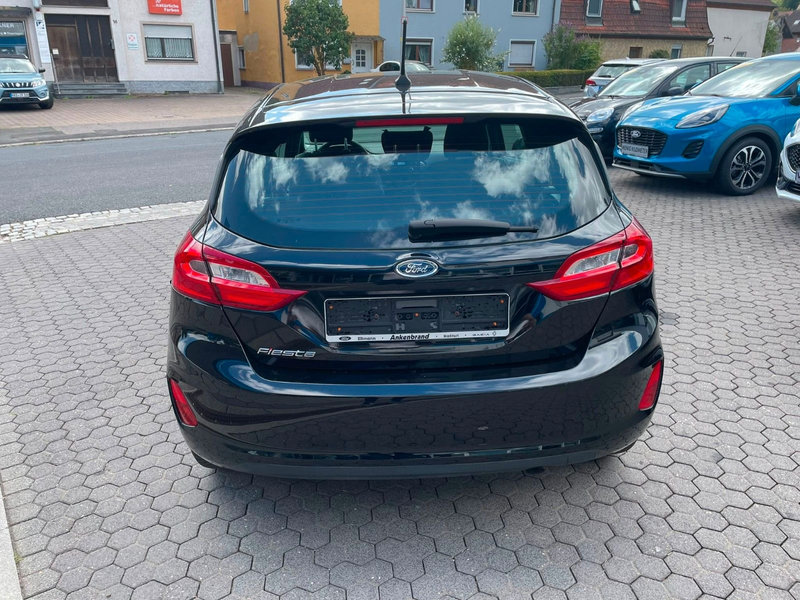 Ford Fiesta Trend — photo 5