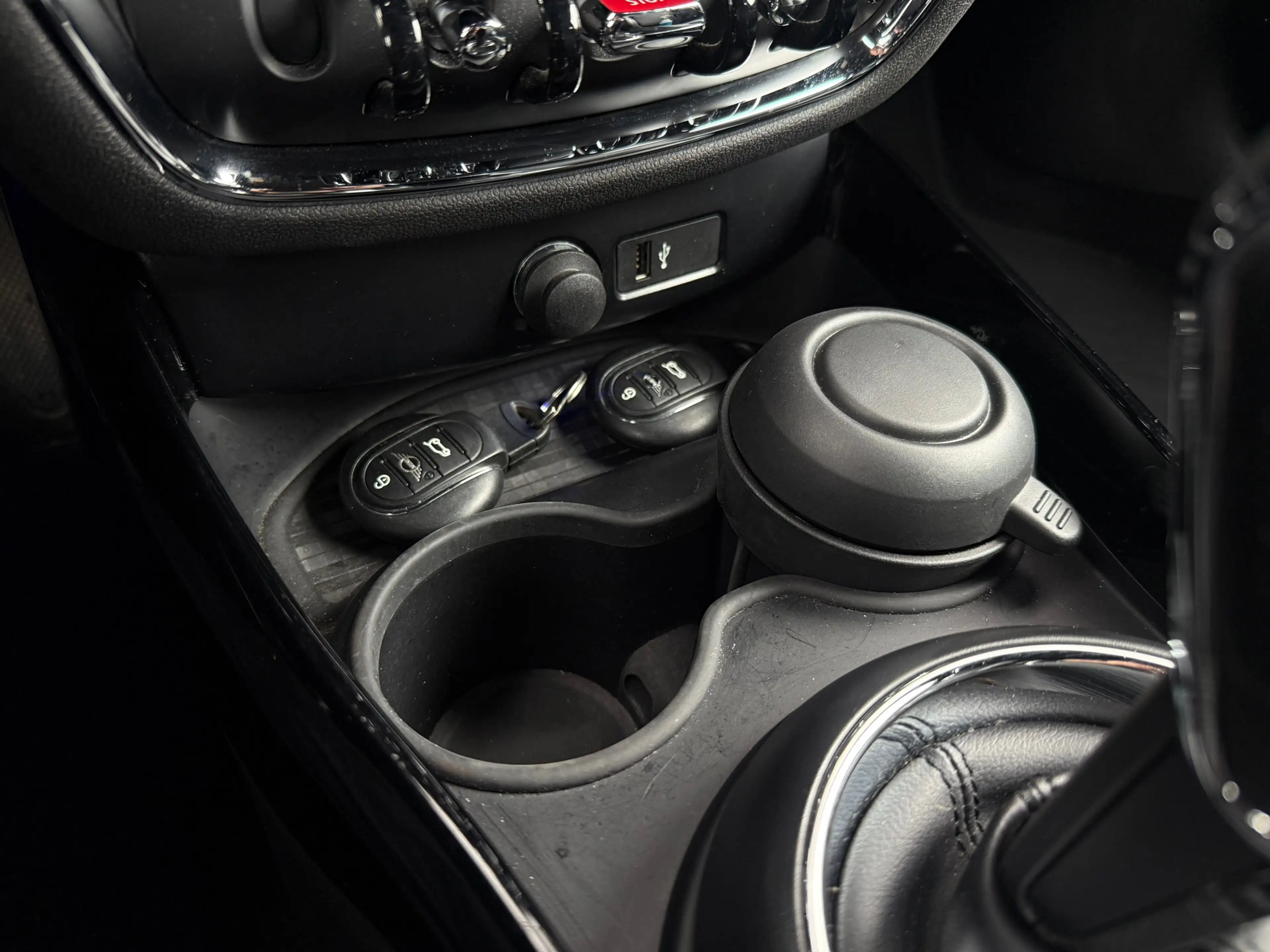 MINI Cooper Clubman 1.5 Essential, Leder, Comfort pack, Excitement pac — photo 24