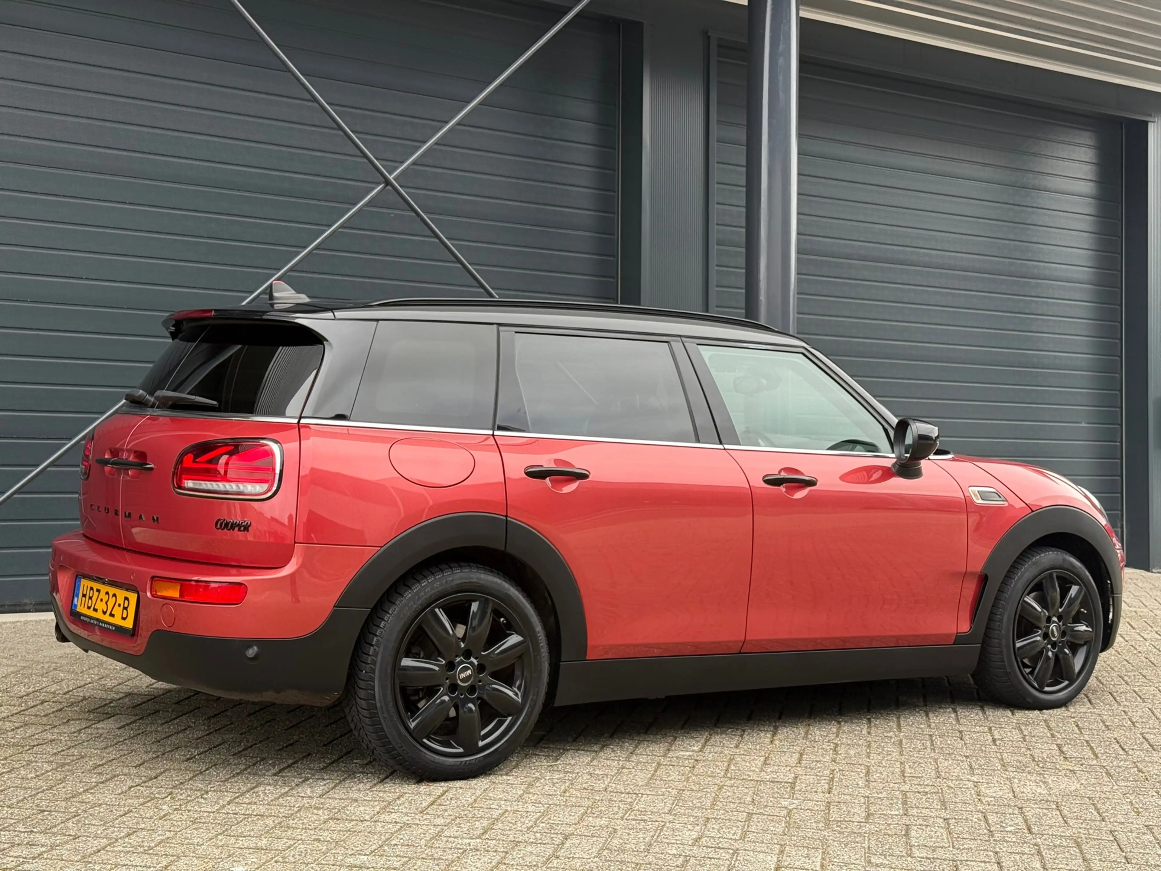 MINI Cooper Clubman 1.5 Essential, Leder, Comfort pack, Excitement pac — photo 2