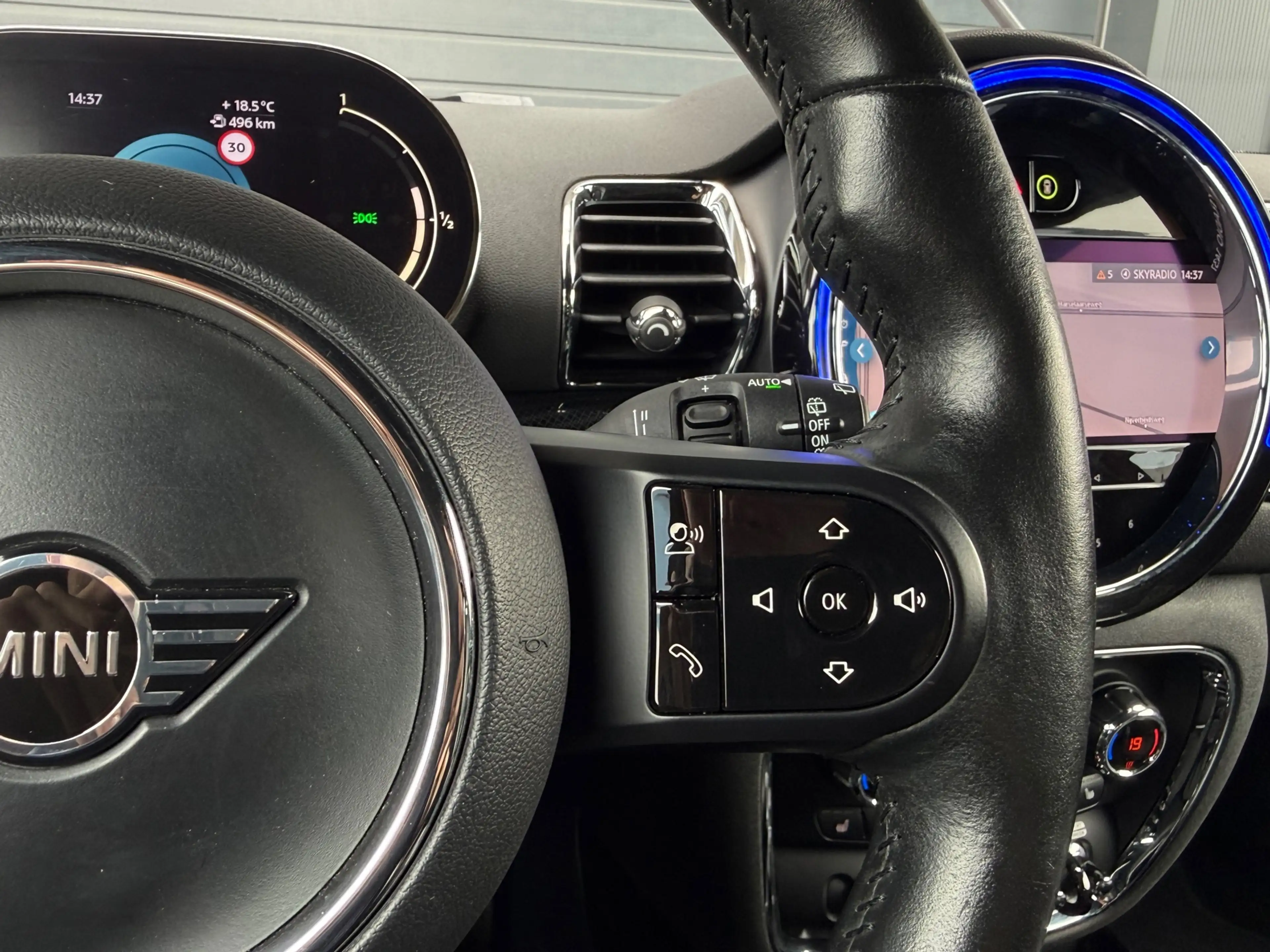 MINI Cooper Clubman 1.5 Essential, Leder, Comfort pack, Excitement pac — photo 19