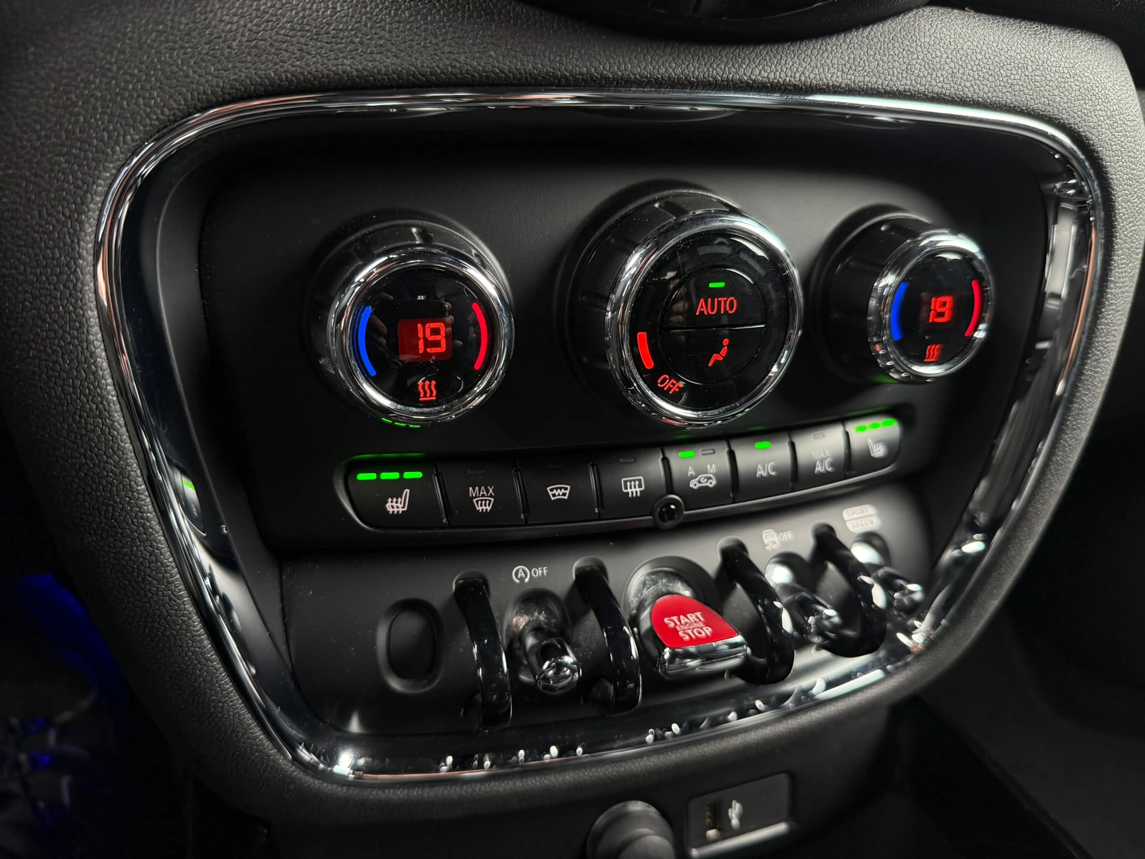 MINI Cooper Clubman 1.5 Essential, Leder, Comfort pack, Excitement pac — photo 23