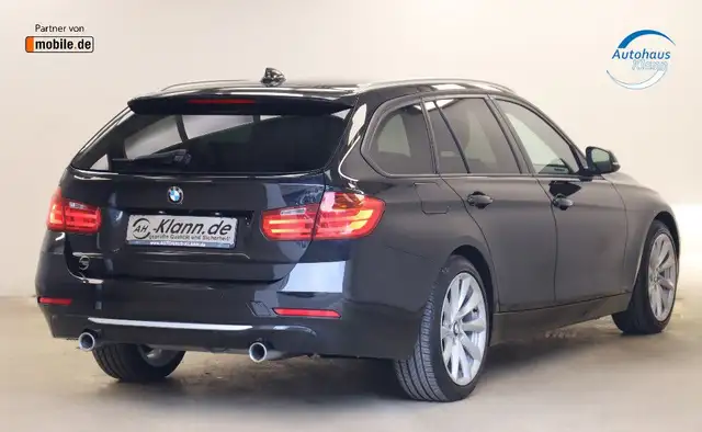 BMW 3 Series view 6