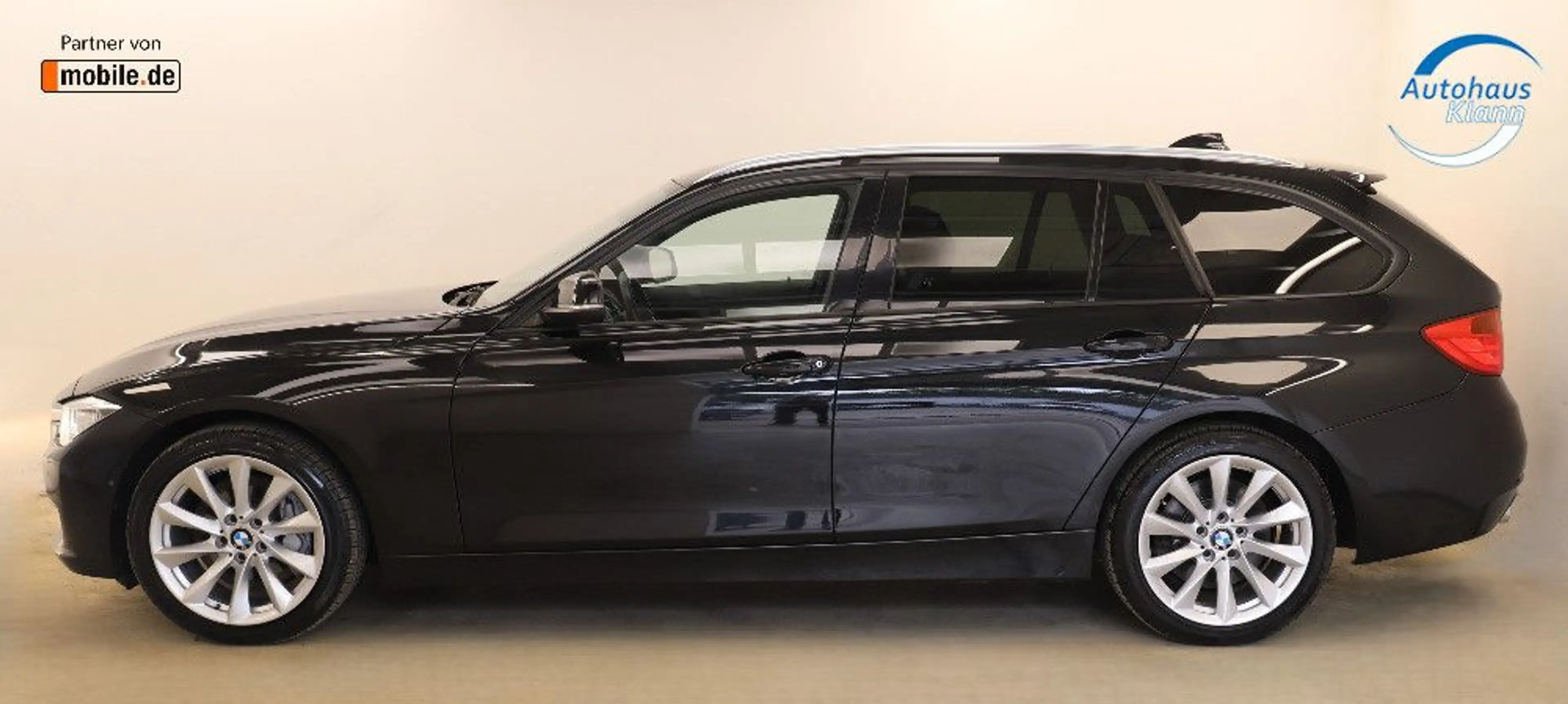 BMW 335 i 3.0 306PS xDrive Modern 4xSHZ HUD 1.Hand — photo 4