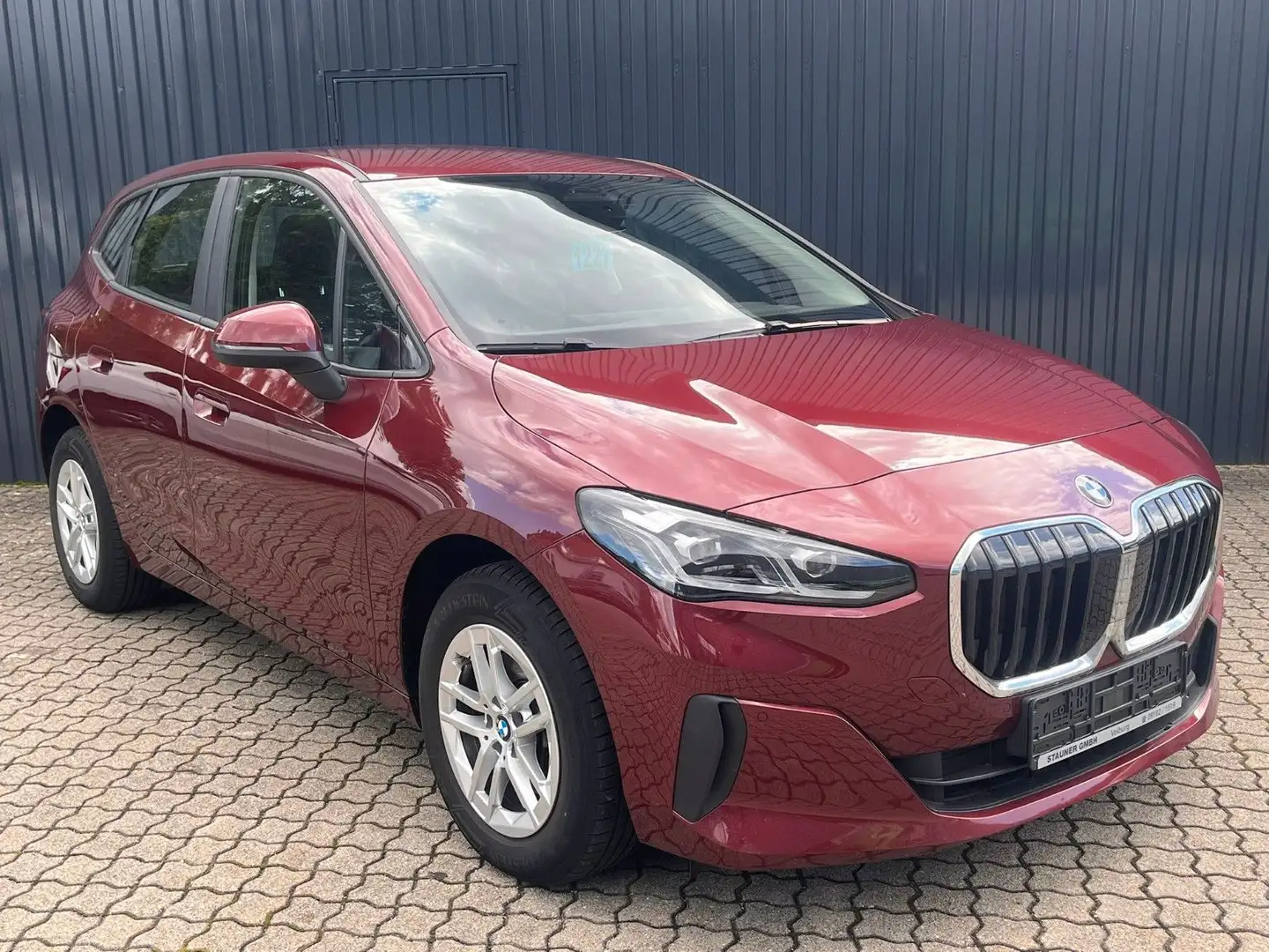 BMW 218 218i Aut. Active Tourer/ Kamera/Komfortzug/Sitzh Rot - 2