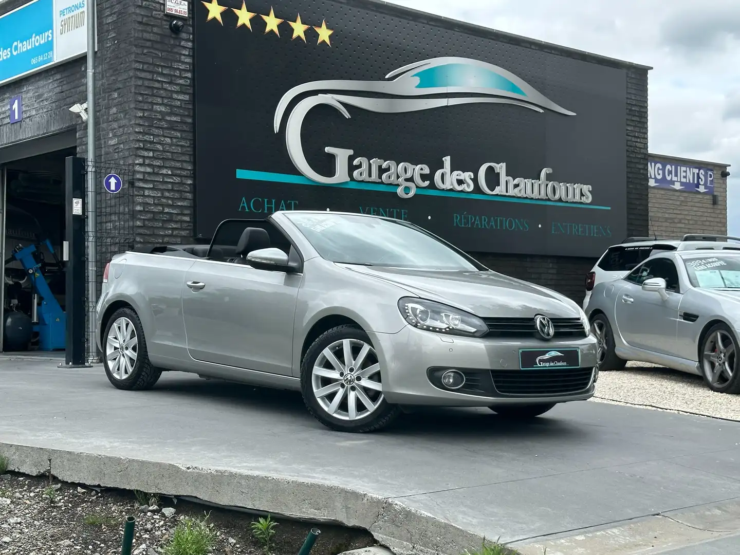 Volkswagen Golf Cabriolet 1.6 CR TDi - ! Garantie 12 Mois ! - Navi - Cuir Argent - 2