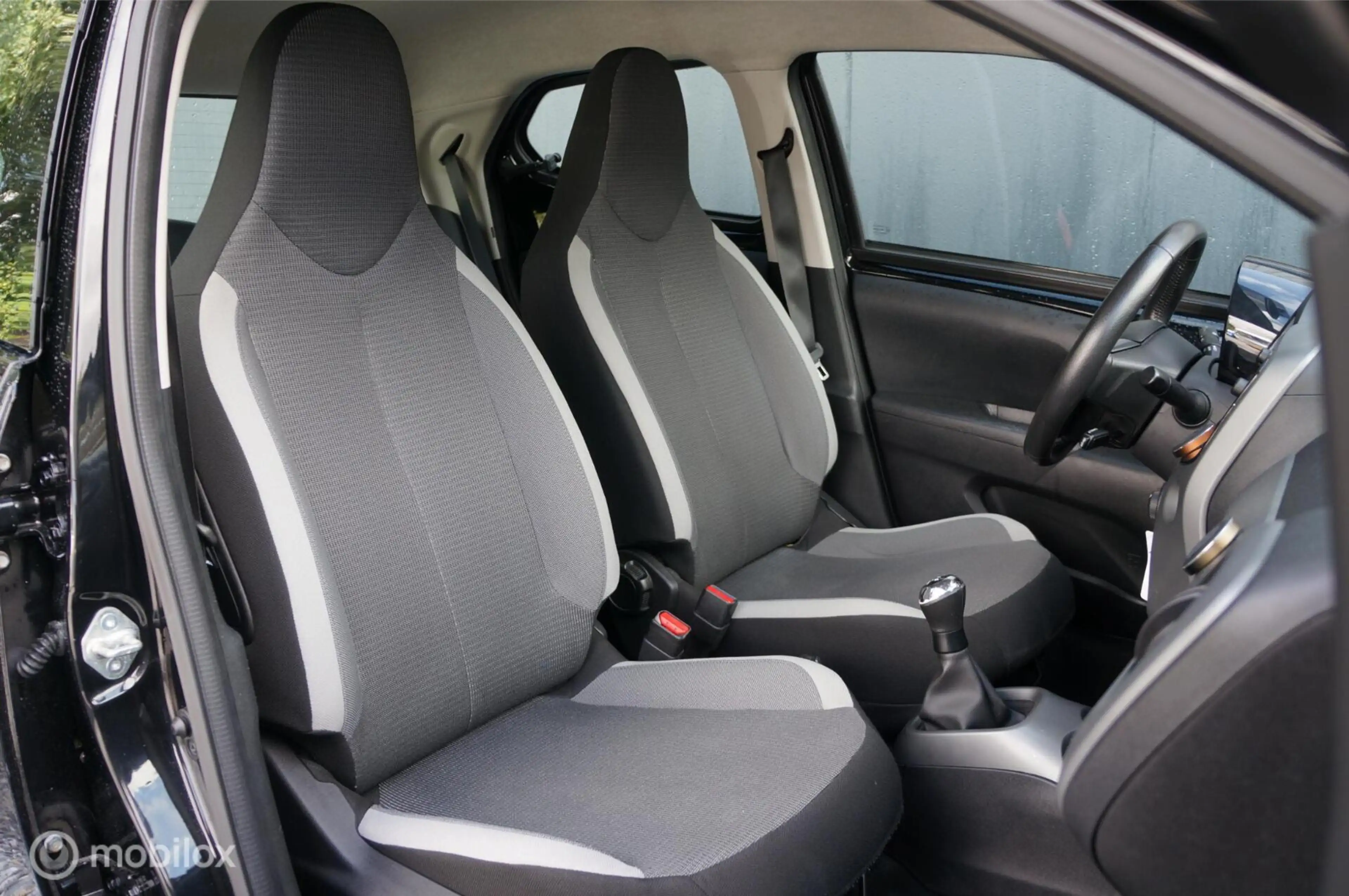 Toyota Aygo 1.0 VVT-i X-Play Airco Apple/Android Lage Km's! — photo 11