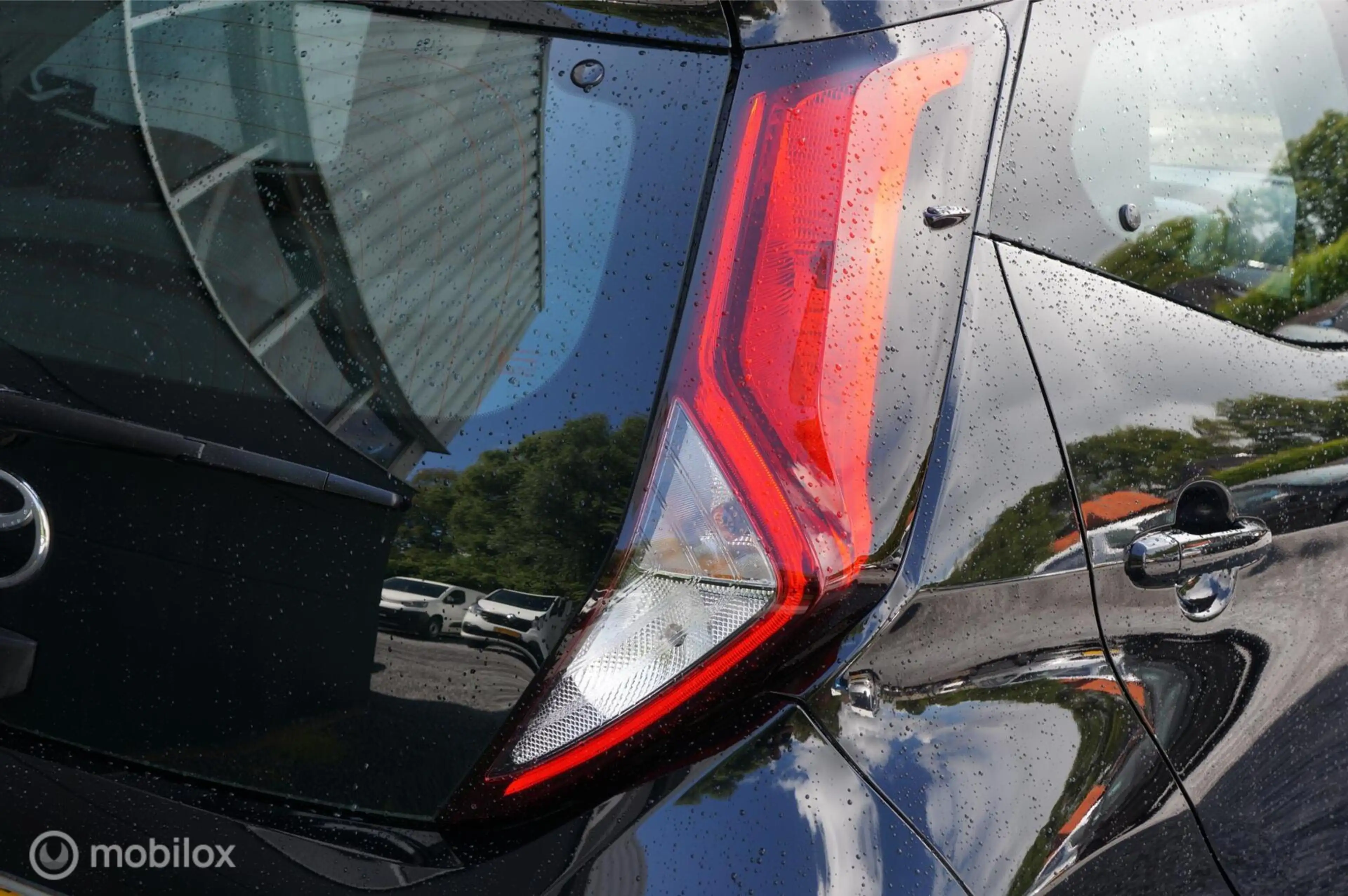 Toyota Aygo 1.0 VVT-i X-Play Airco Apple/Android Lage Km's! — photo 29