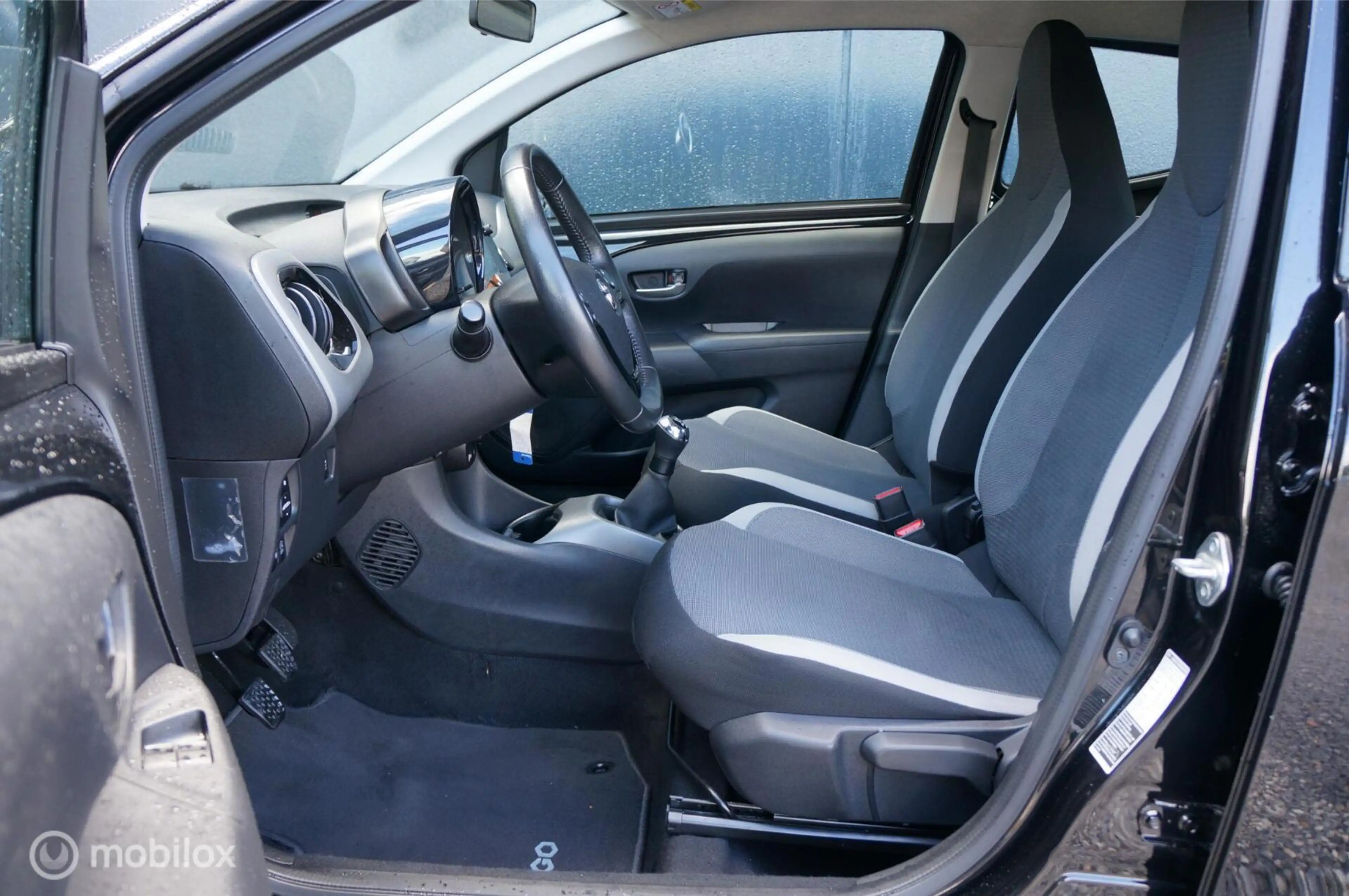 Toyota Aygo 1.0 VVT-i X-Play Airco Apple/Android Lage Km's! — photo 9