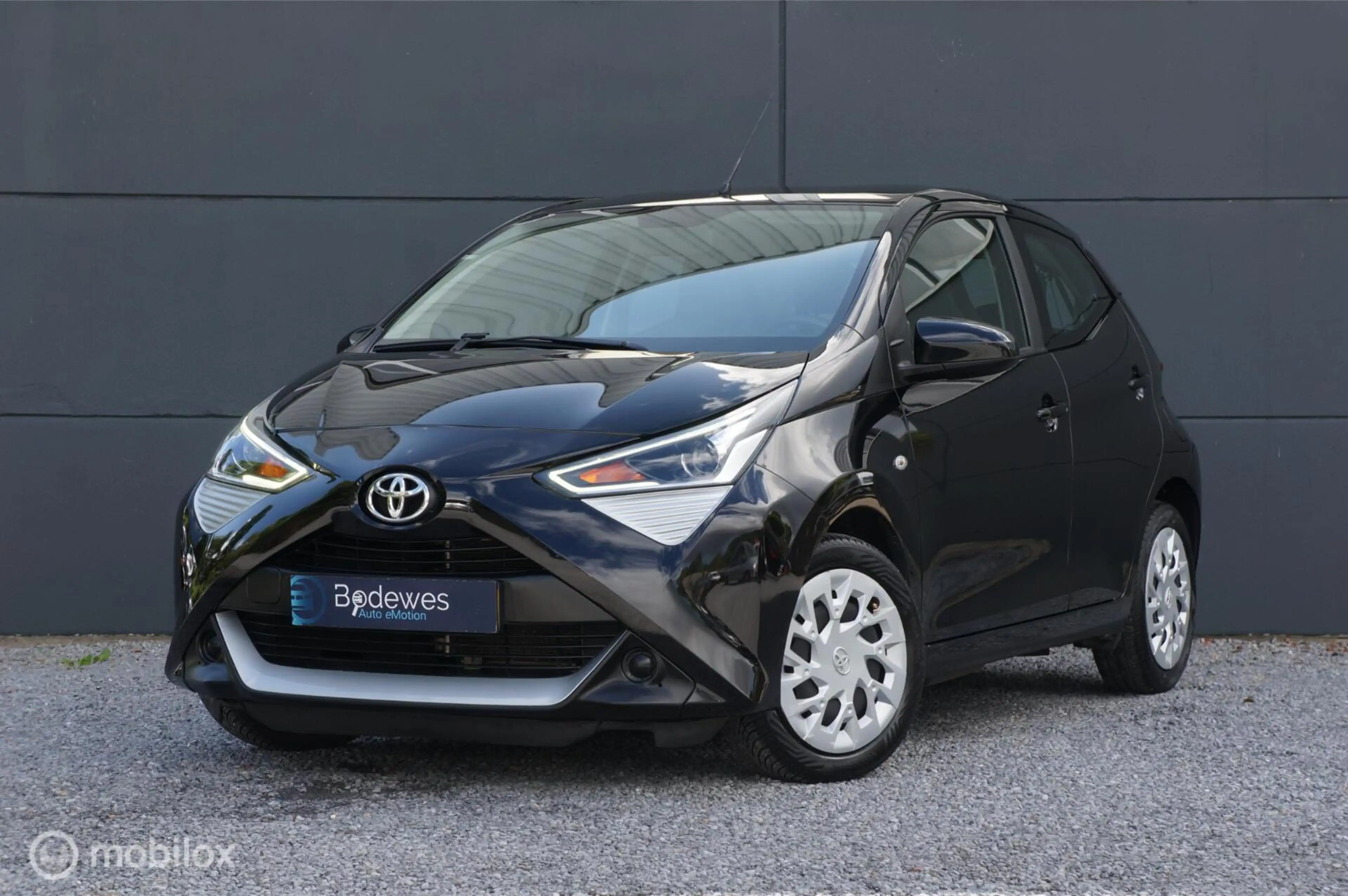 Toyota Aygo 1.0 VVT-i X-Play Airco Apple/Android Lage Km's! — photo 5
