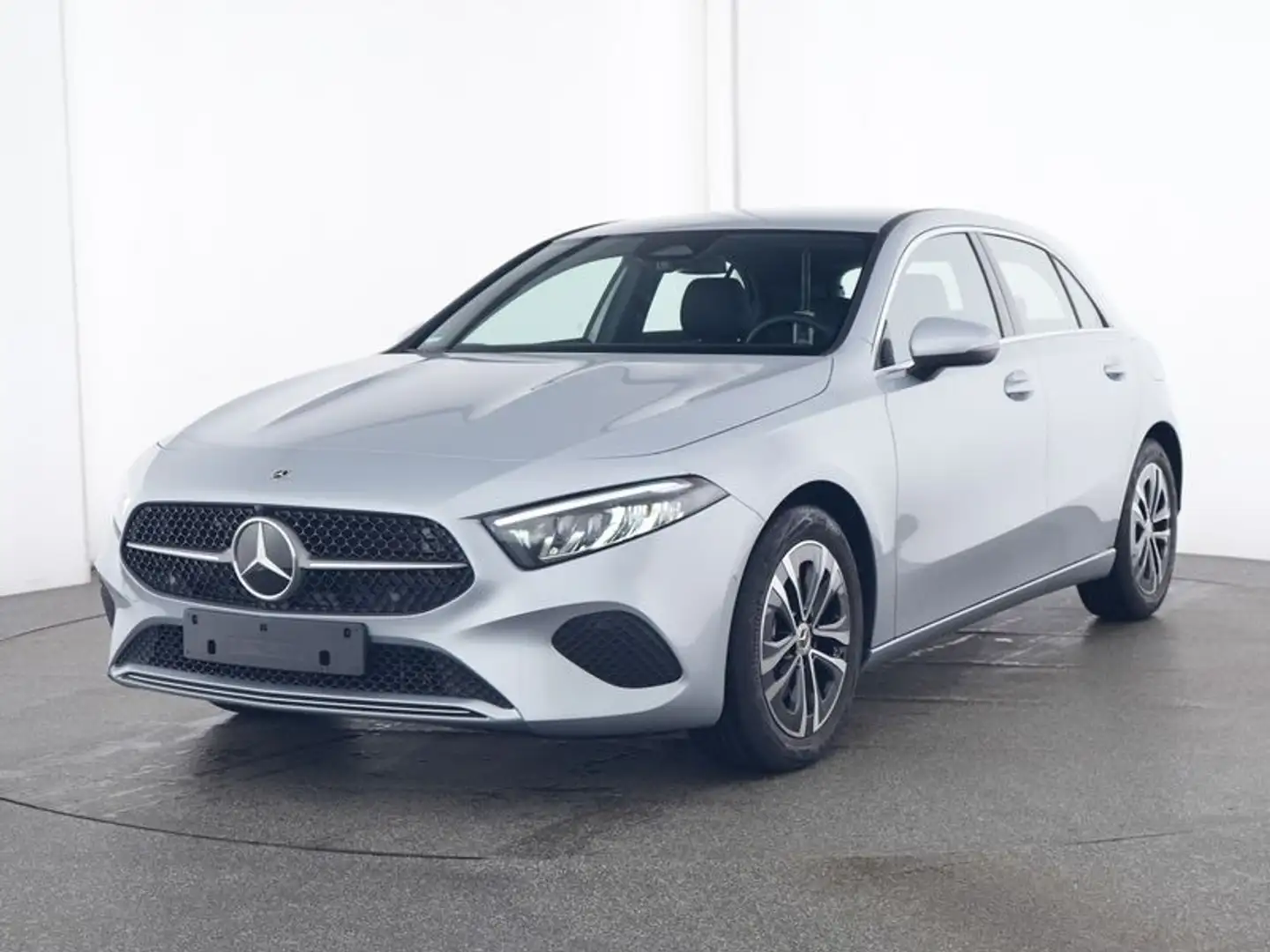 Mercedes-Benz A 180 LENKRADHEIZUNG LED HP KAMERA Silber - 2