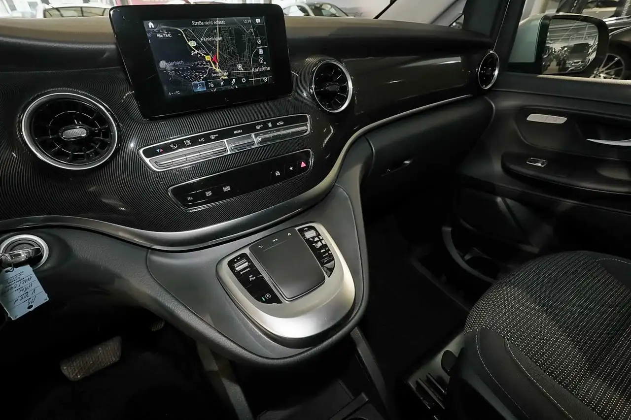 Mercedes-Benz V 300 d EDITION Lang Rükam+Totwink+Sitzhzg 12