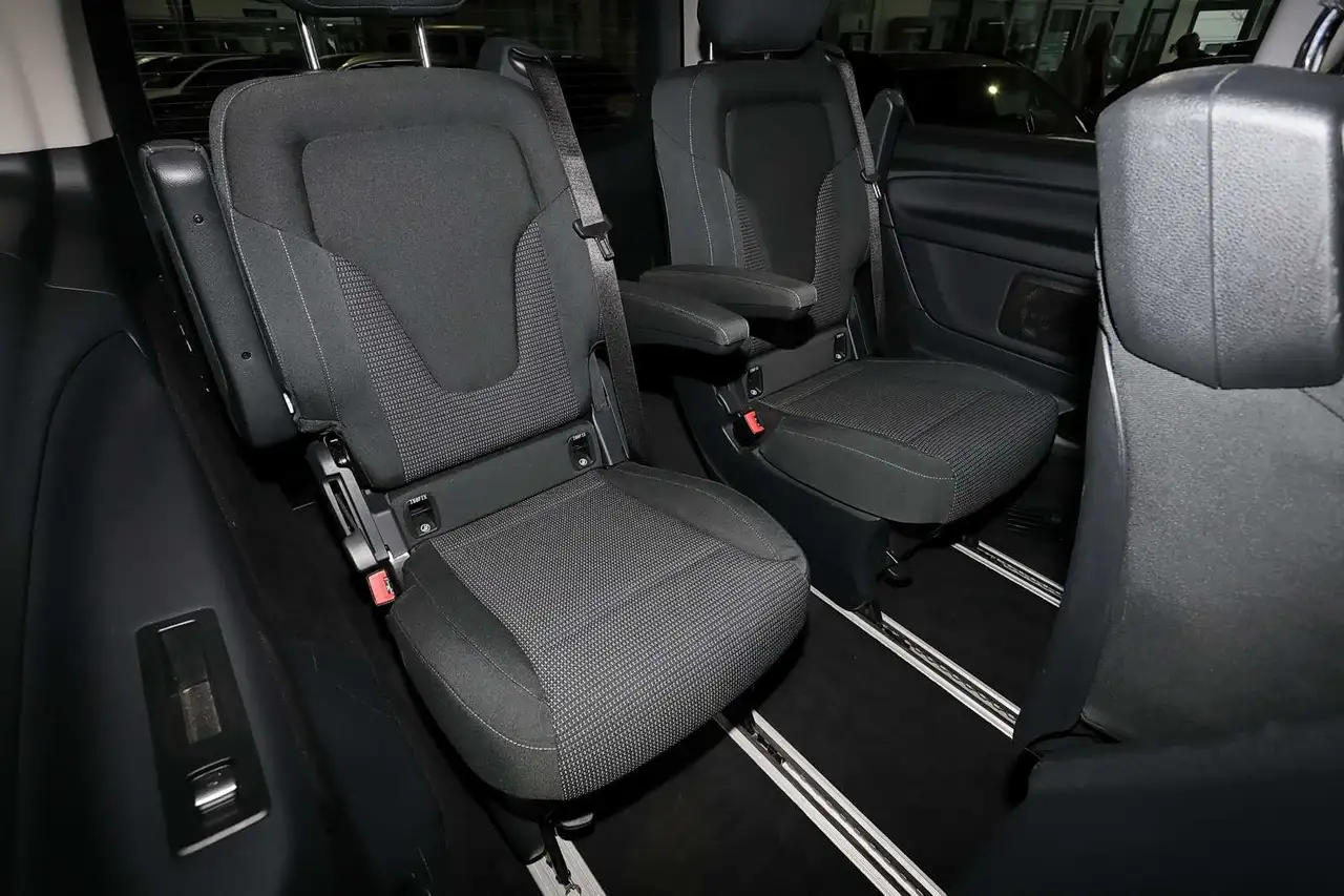 Mercedes-Benz V 300 d EDITION Lang Rükam+Totwink+Sitzhzg 7