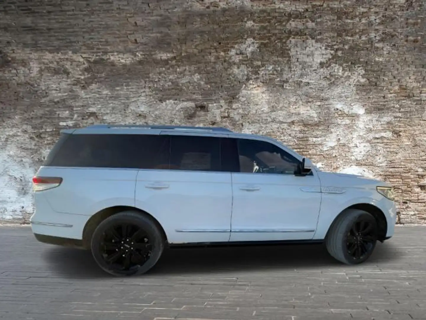 Lincoln Navigator 3.5L V6 Reserve AWD Weiß - 2