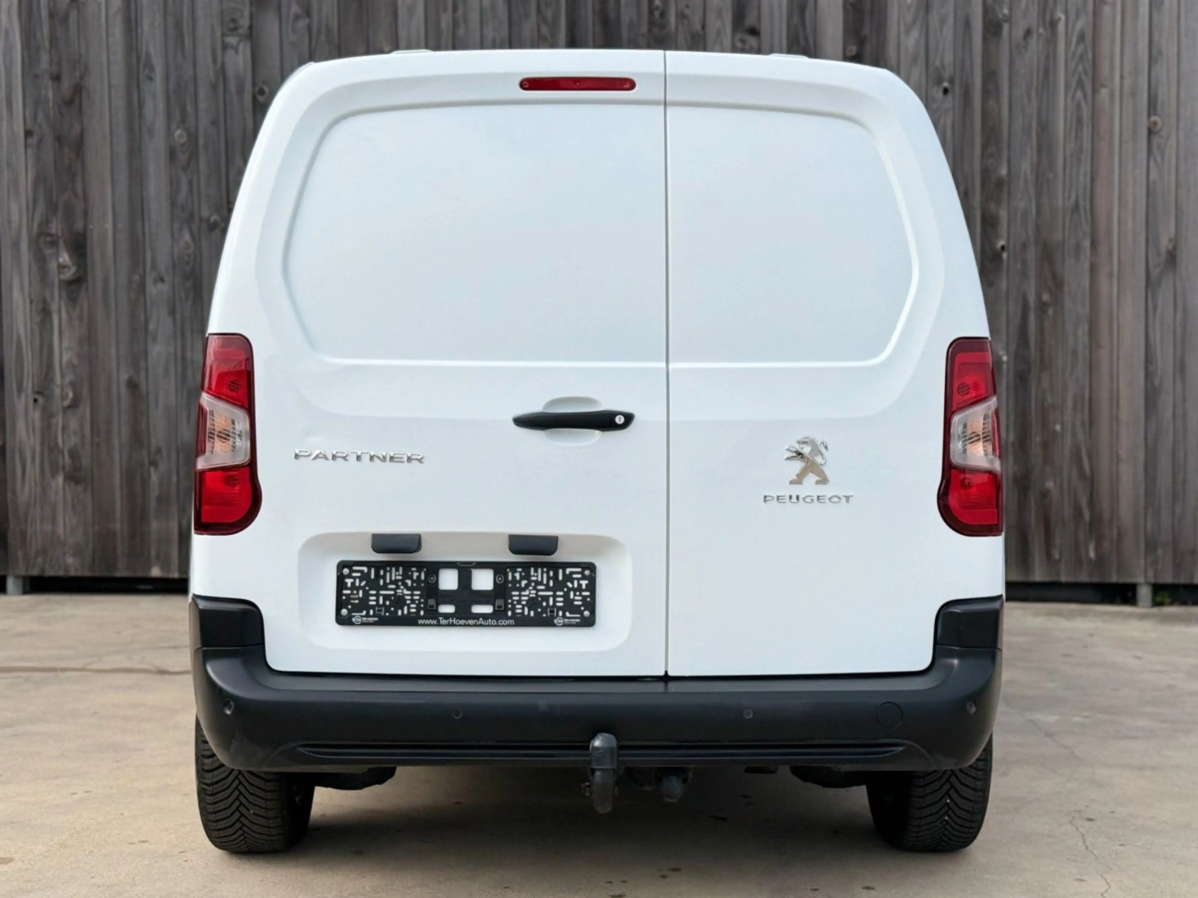 Peugeot Partner 1.5 BlueHDI Premium L1H1 AHK Tempo. 73KW — photo 6