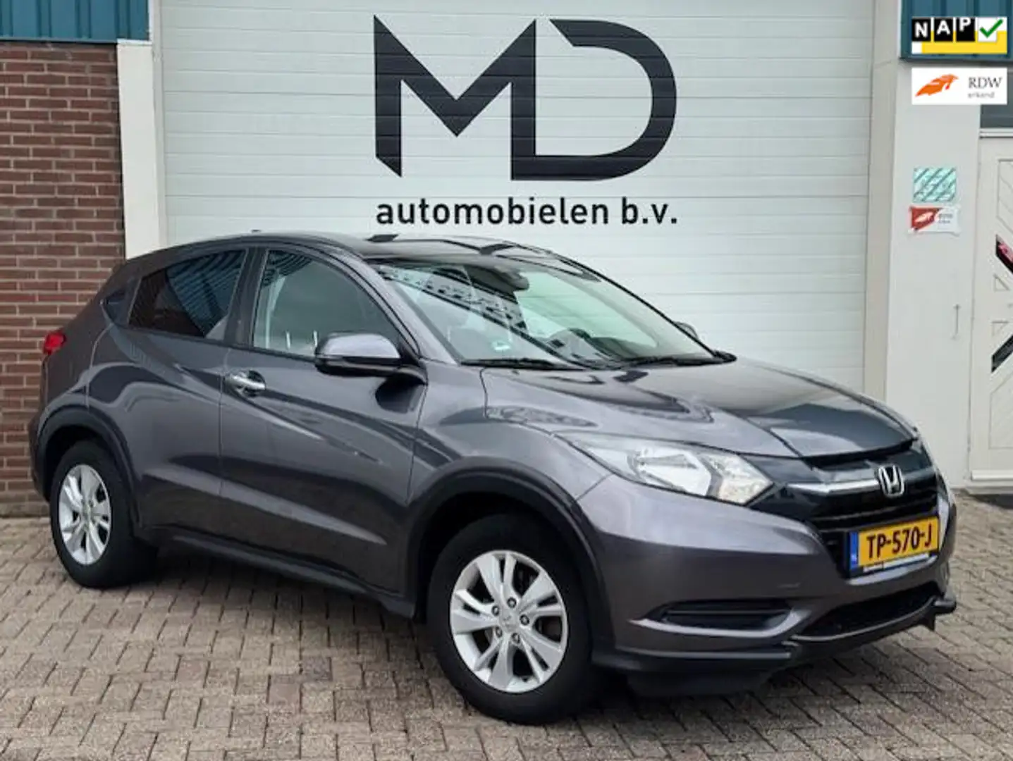 Honda HR-V 1.5 i-VTEC Comfort - Trekhaak - Stoelverwarming Gris - 1