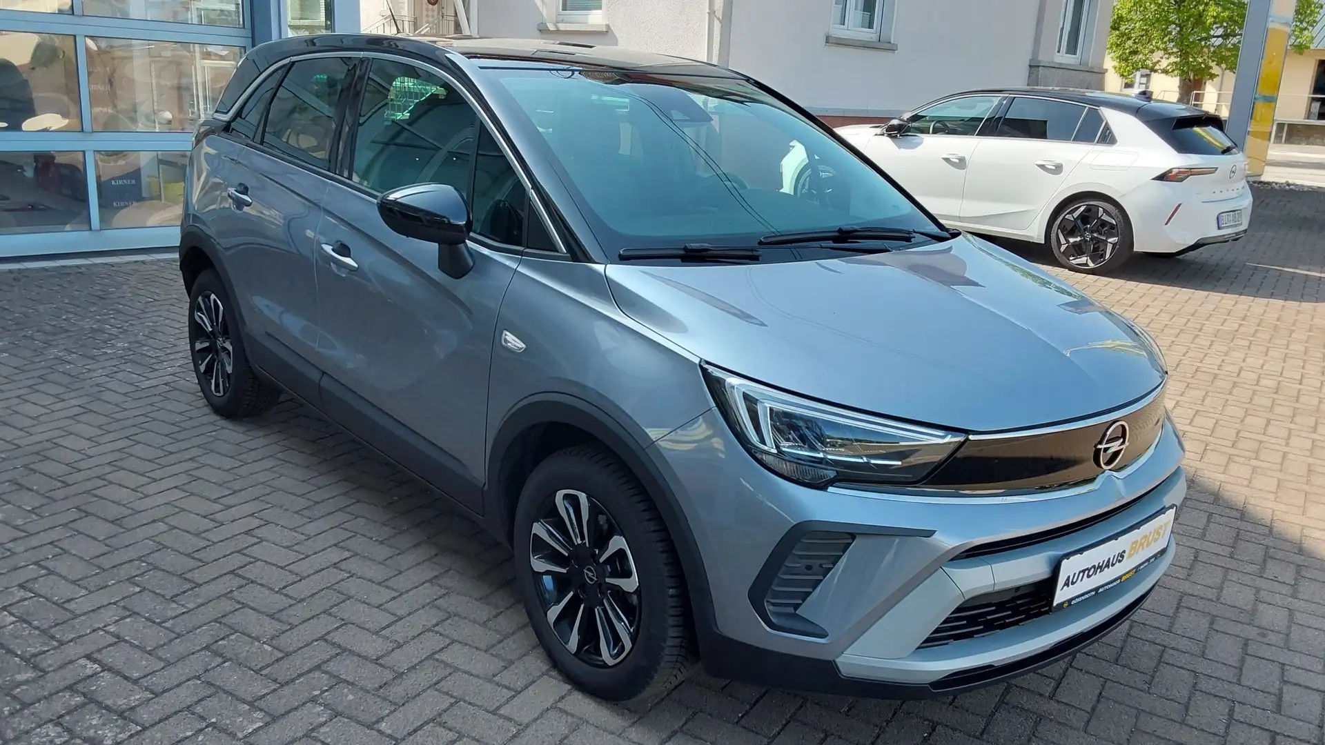 Opel Crossland X Elegance Grau - 2