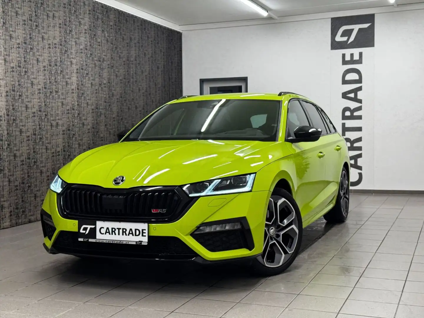 Skoda Octavia 2.0 TDI DPF RS Grün - 1