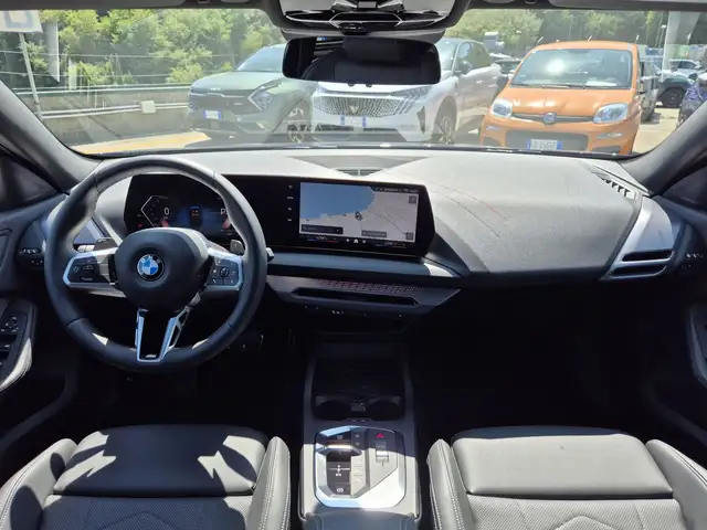 BMW 2 Series view 8