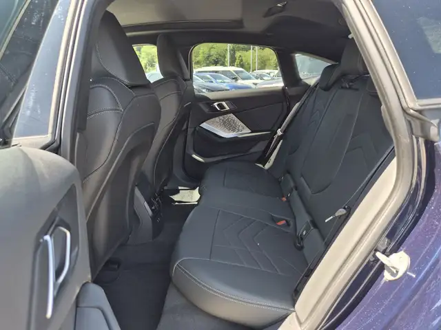 BMW 2 Series view 7