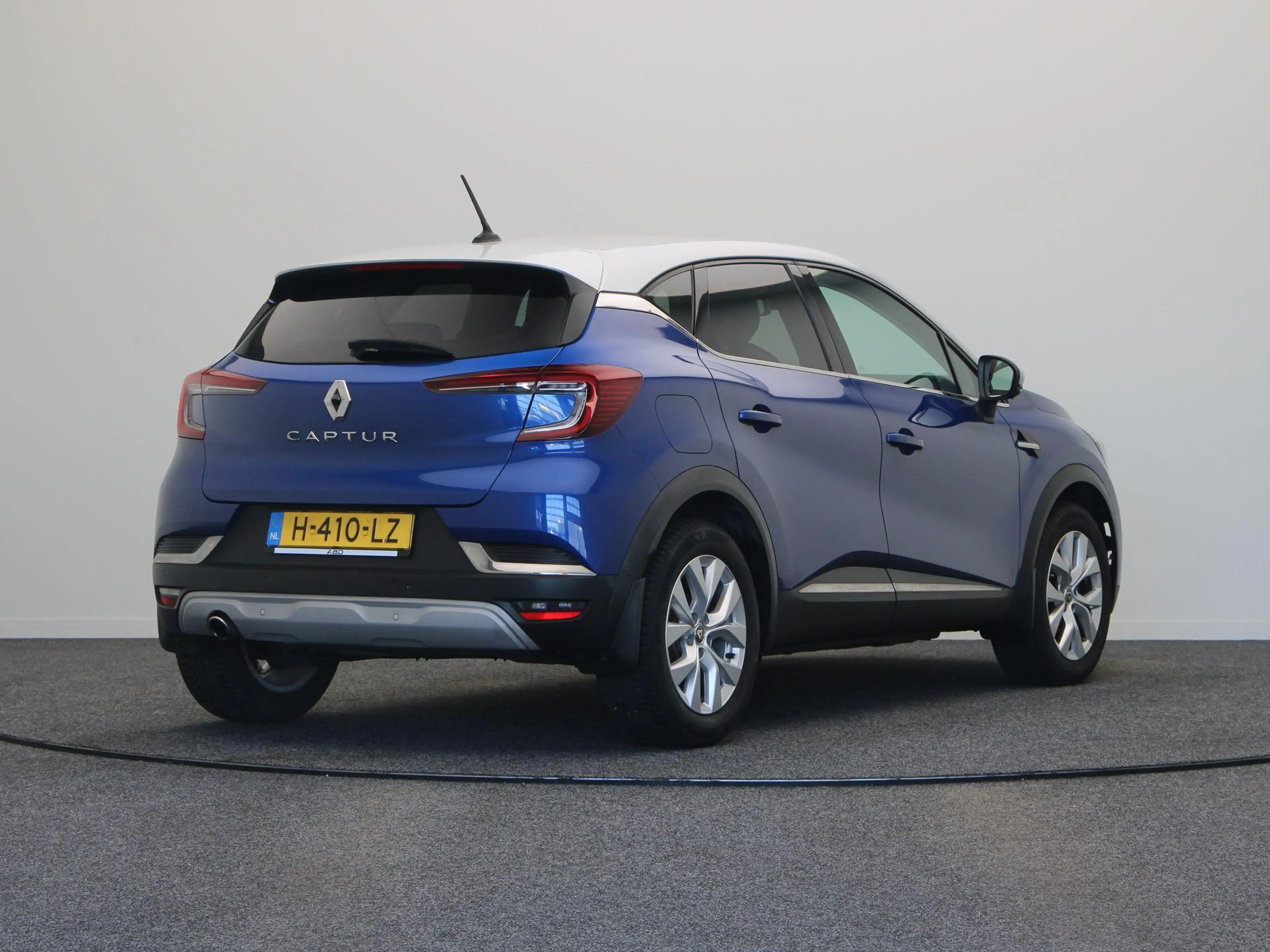 Renault Captur TCe 100pk Intens | Achteruitrijcamera | Navigatie — photo 11