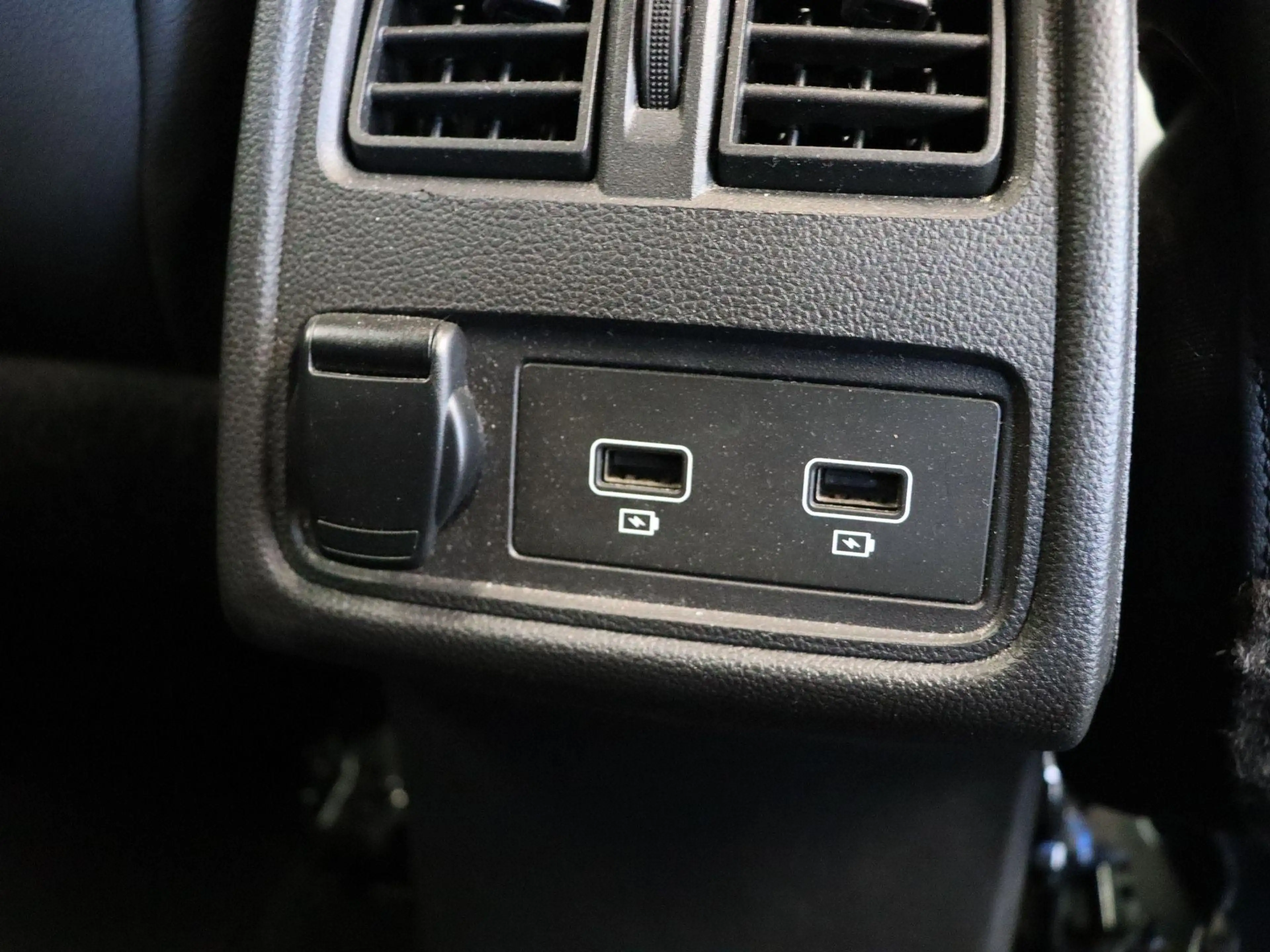 Renault Captur TCe 100pk Intens | Achteruitrijcamera | Navigatie — photo 4