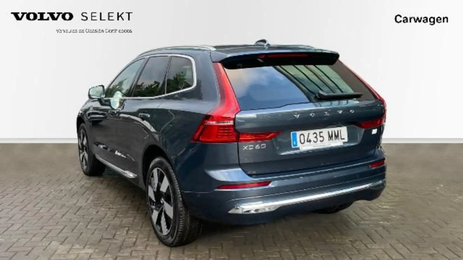 Volvo XC60 T6 Recharge Ultimate Bright Blauw - 2