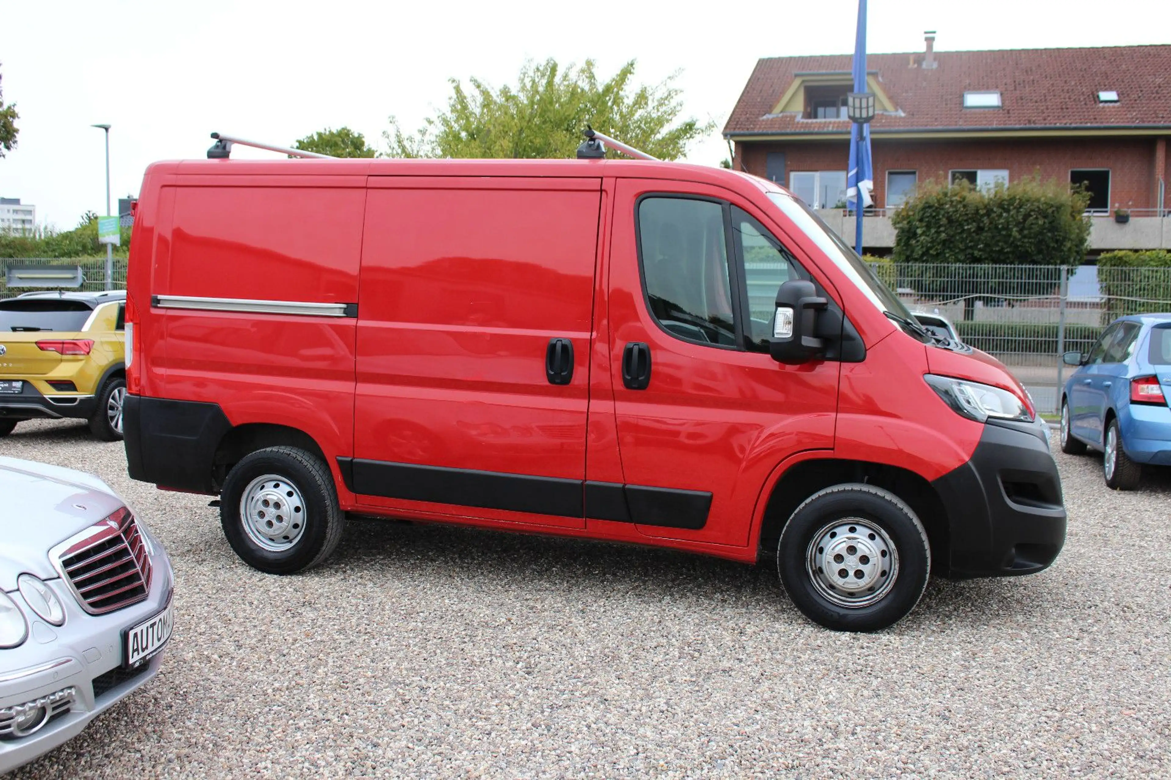 Peugeot Boxer L1H1 Pro BlueHDi 110*S.Heft*Kamera*Klima* — photo 6
