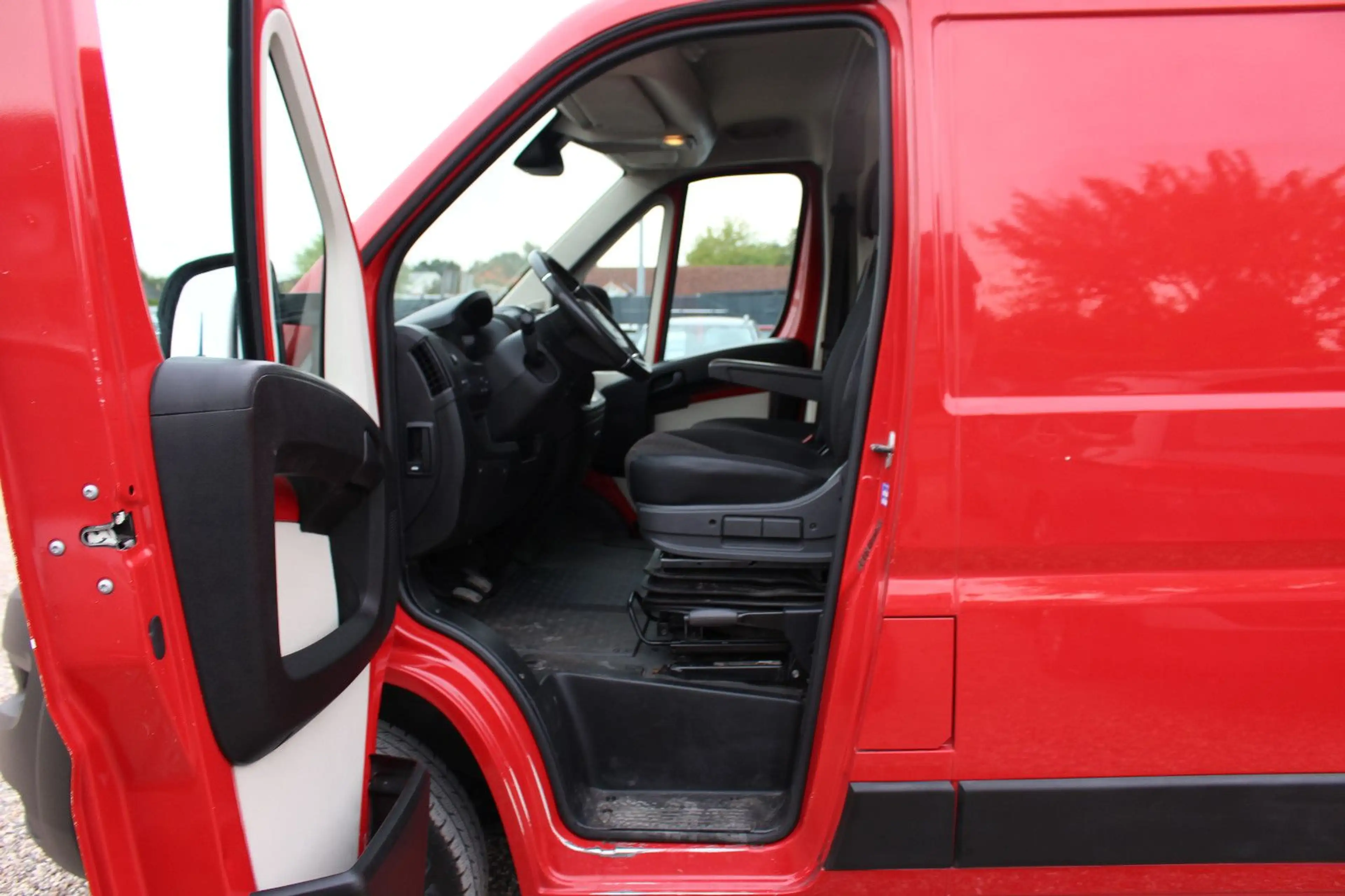 Peugeot Boxer L1H1 Pro BlueHDi 110*S.Heft*Kamera*Klima* — photo 8