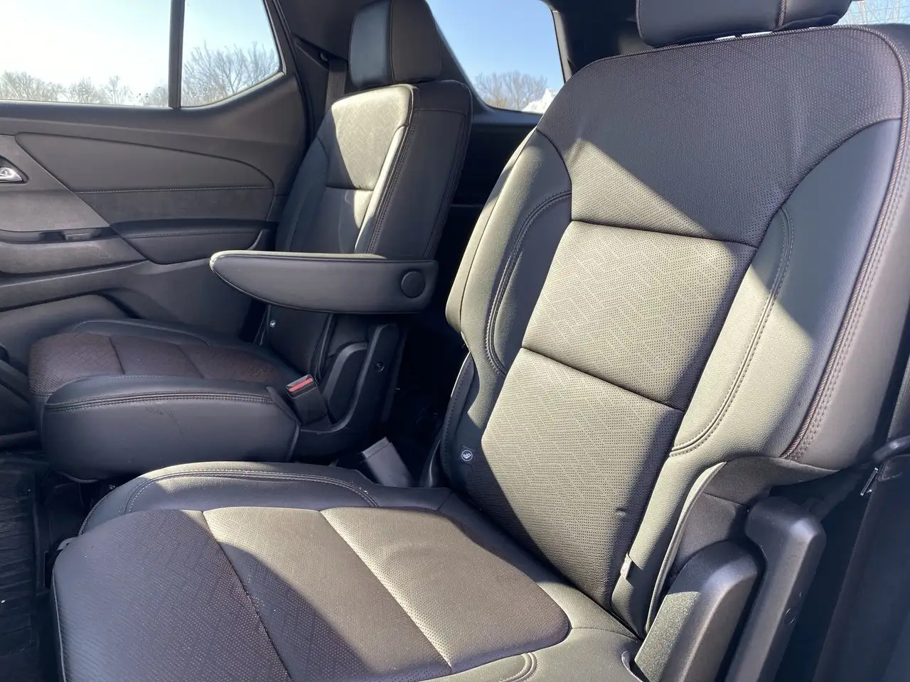 Chevrolet Traverse снимка Chevrolet Traverse
