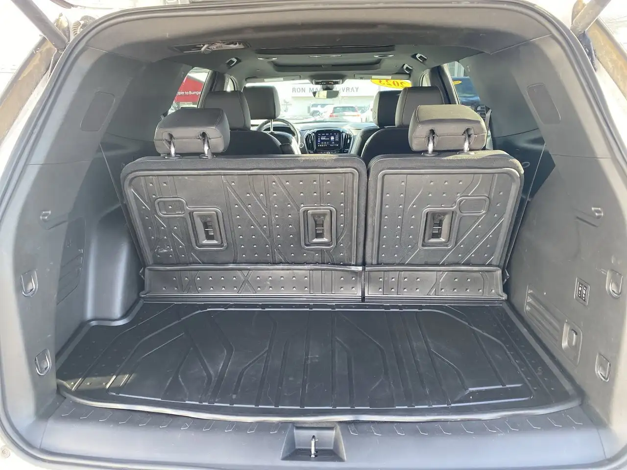 Chevrolet Traverse снимка Chevrolet Traverse