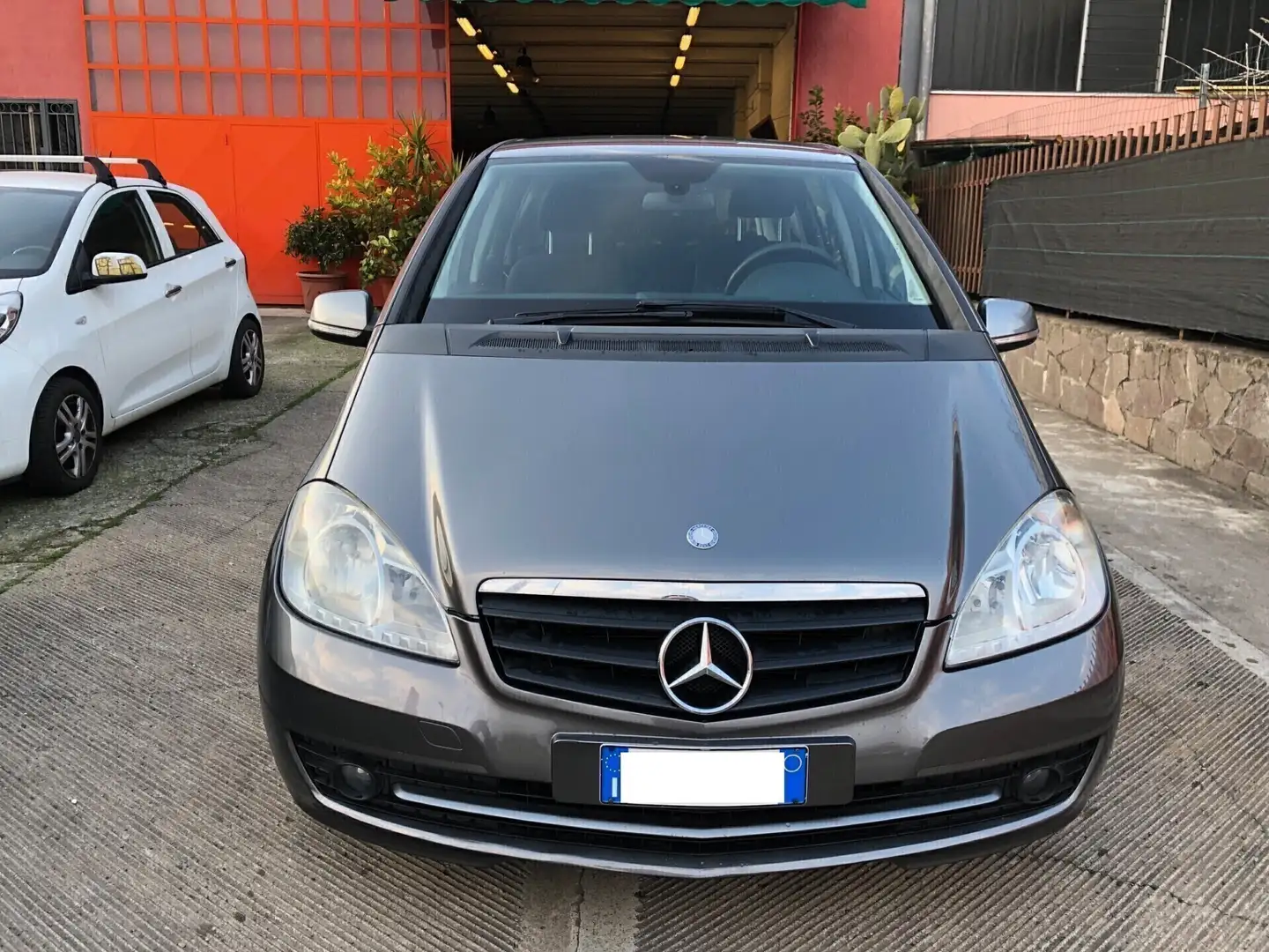Mercedes-Benz A 160 A 160 BlueEFFICIENCY Special Edition Gris - 2