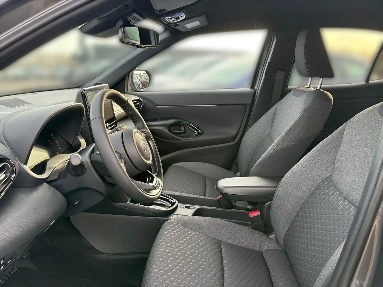 Toyota Yaris Cross 1.5 Hybrid Teamplayer Winter+Safety 8