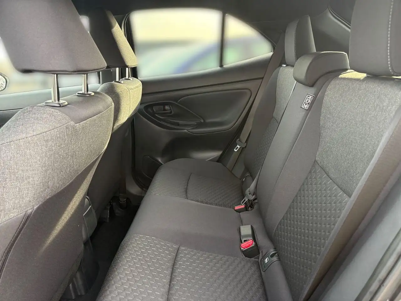 Toyota Yaris Cross 1.5 Hybrid Teamplayer Winter+Safety 12
