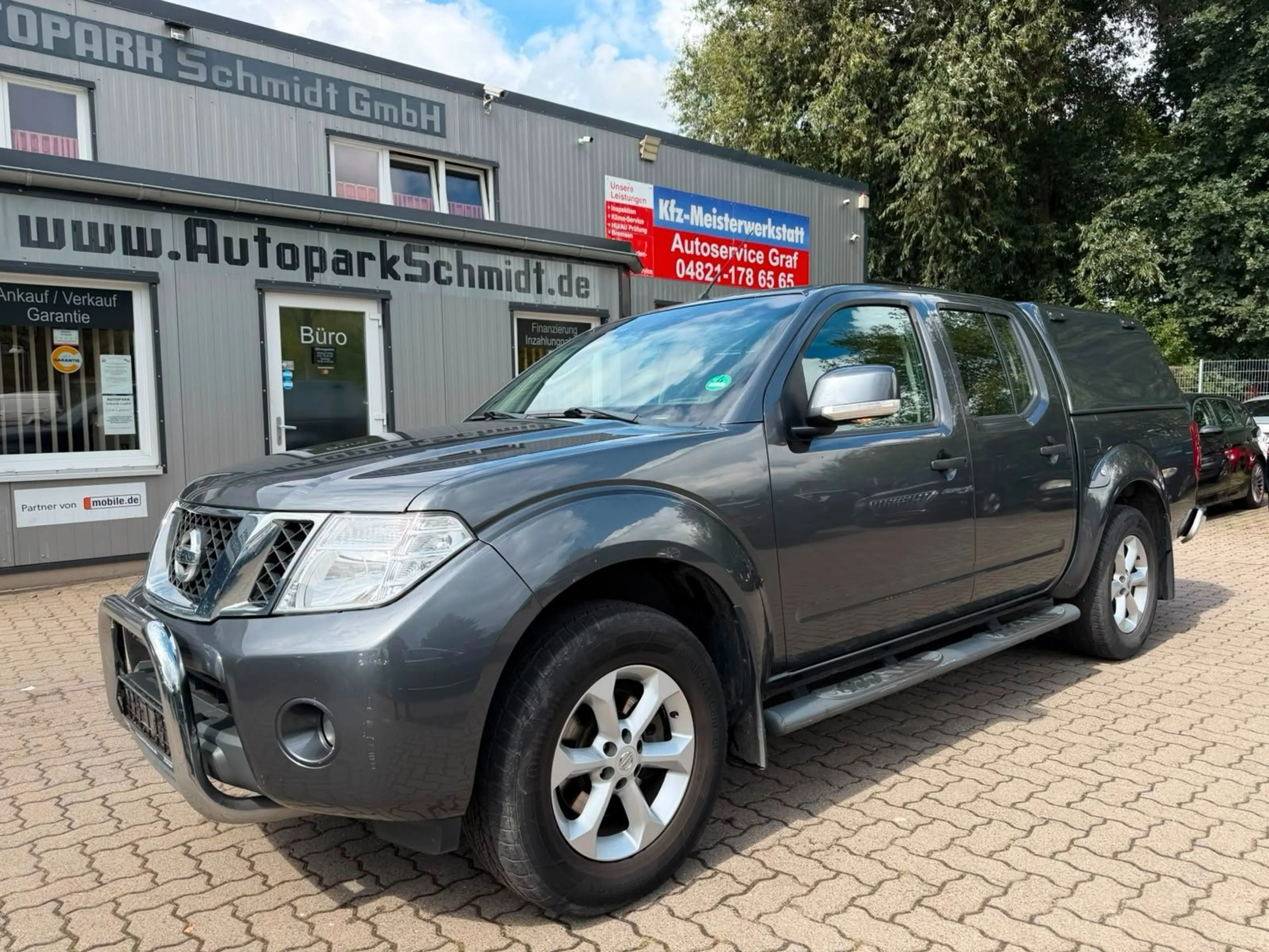 Nissan Navara Double Cab SE 4X4 AHK°AUTOM°SZHG°TEMPOM!