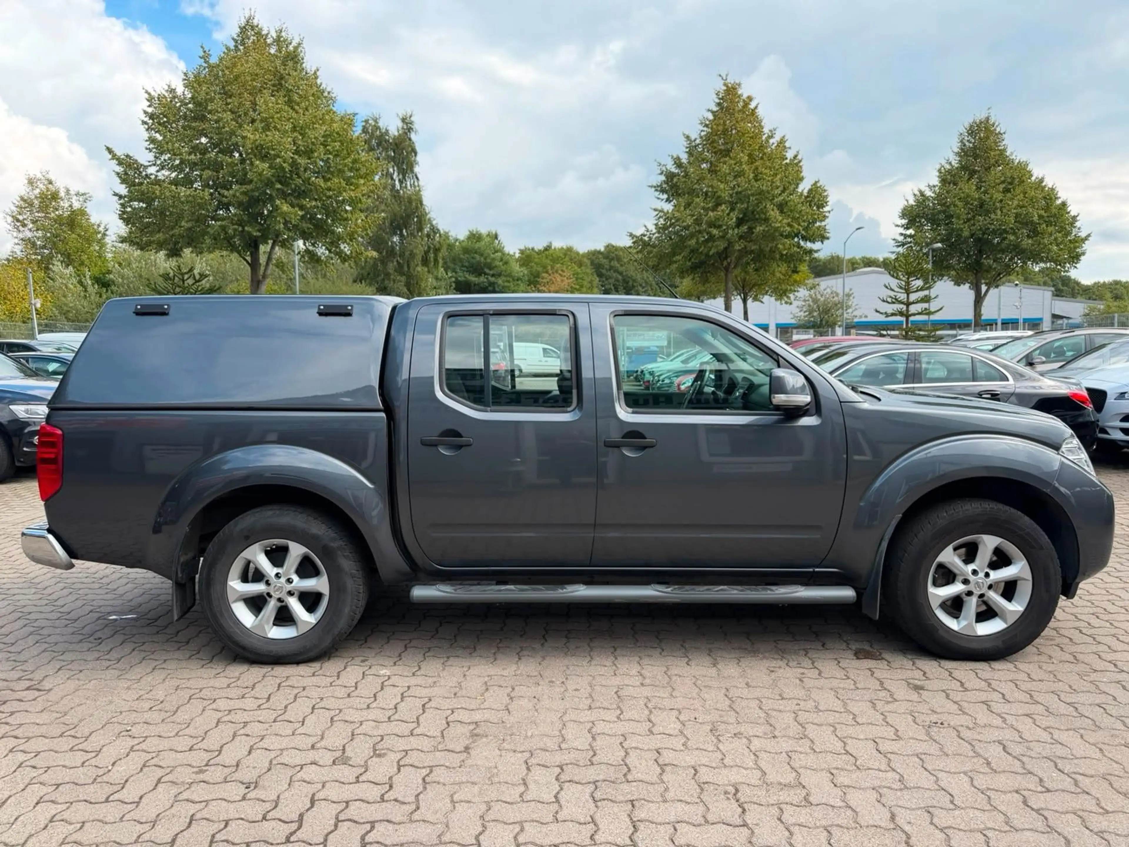 Nissan Navara Double Cab SE 4X4 AHK°AUTOM°SZHG°TEMPOM! — photo 4