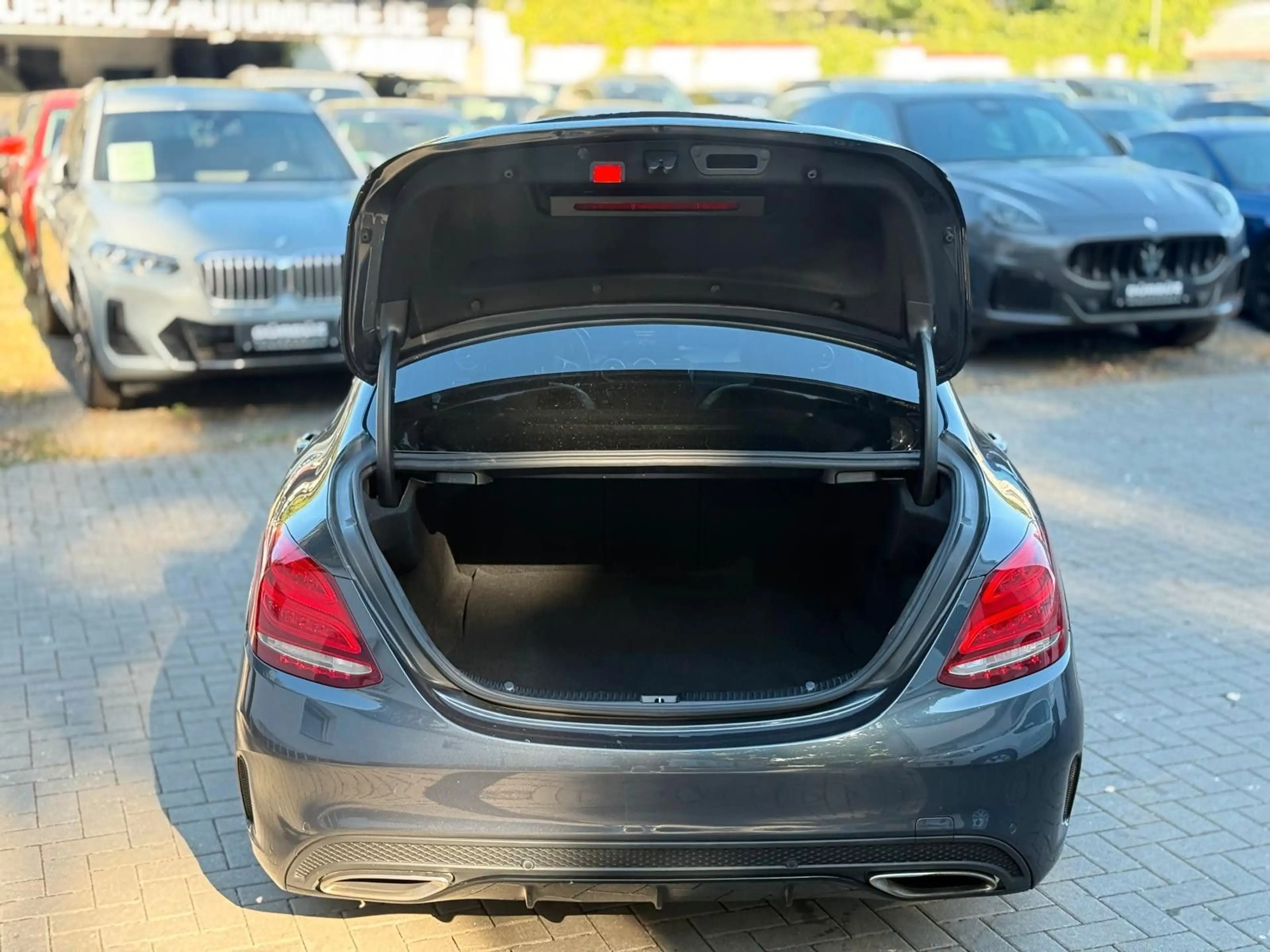 Mercedes-Benz C 250 CGI Limousine *Sbdach*Navi*Szhz*360 — photo 7