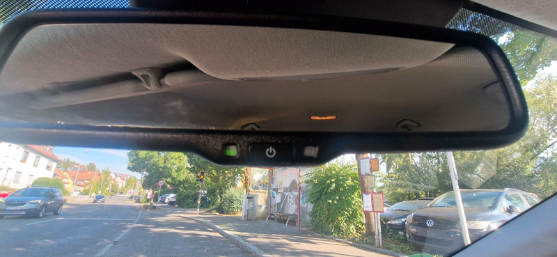 Hyundai i20 Style Automatik Keyless Kamera SHZ Navi PDC — photo 15