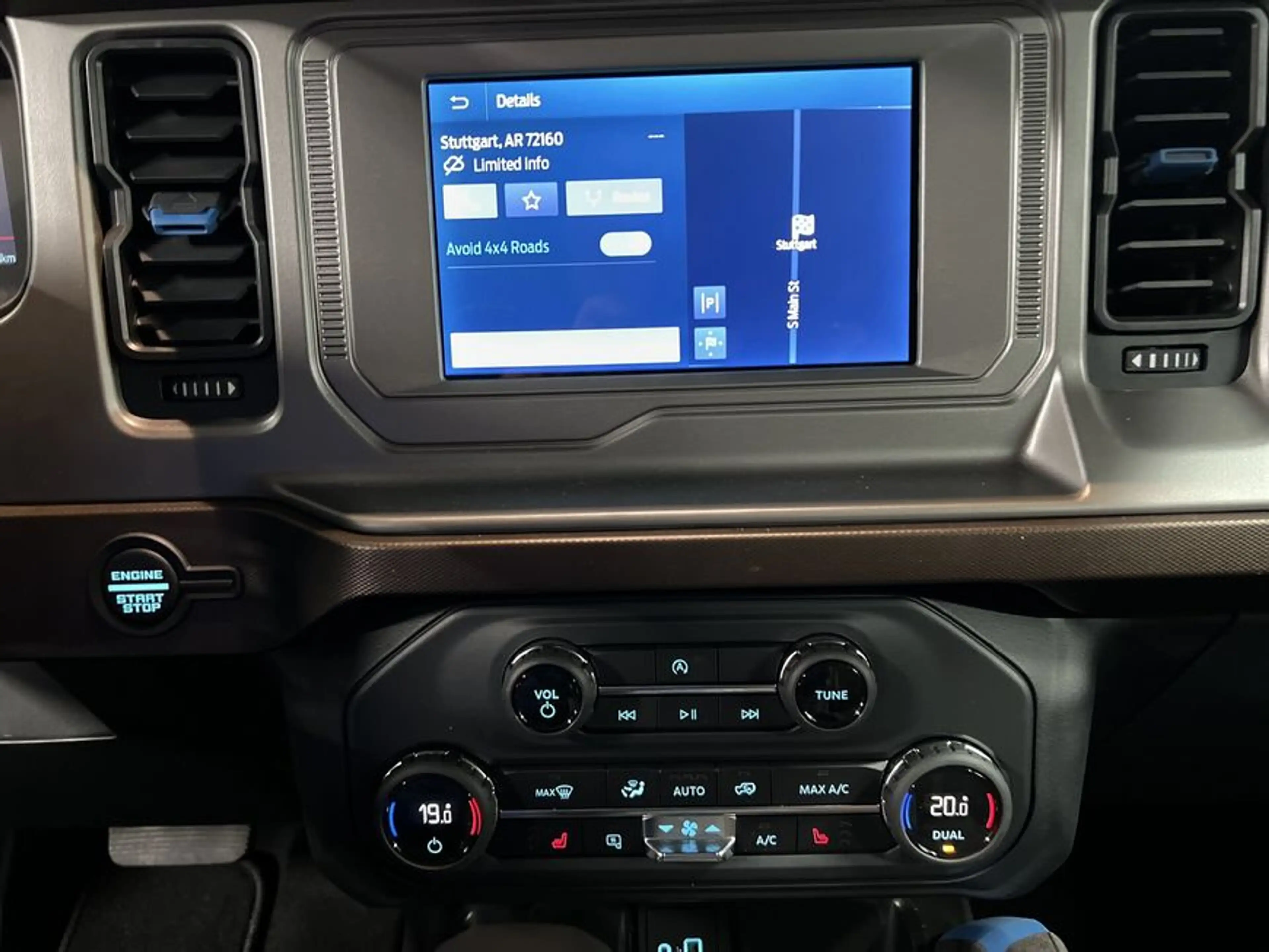 Ford Bronco 2,3T Outerbanks Softop Navi AHK — photo 11
