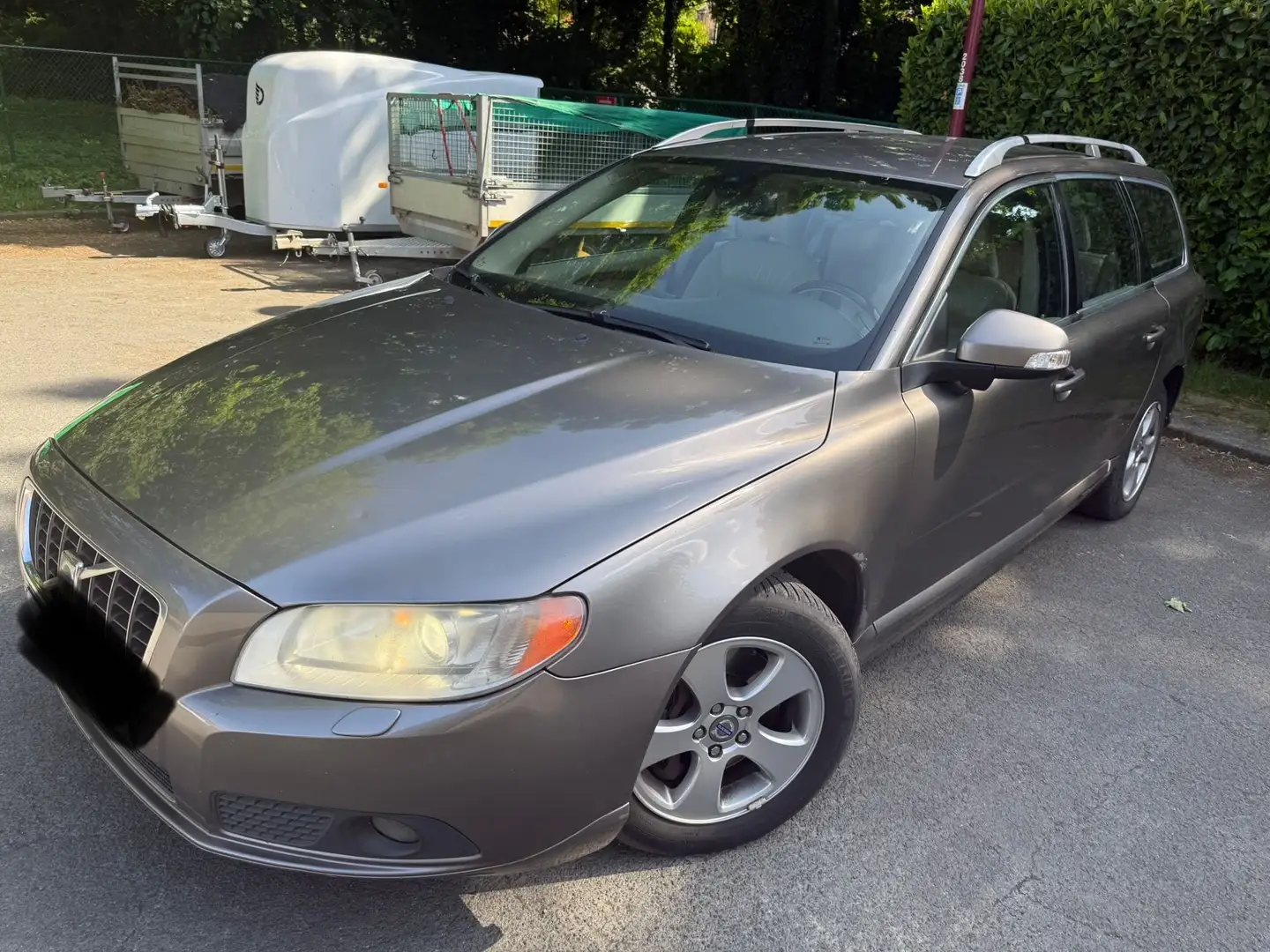 Volvo V70 2.4 D Kinetic Geartronic - 1