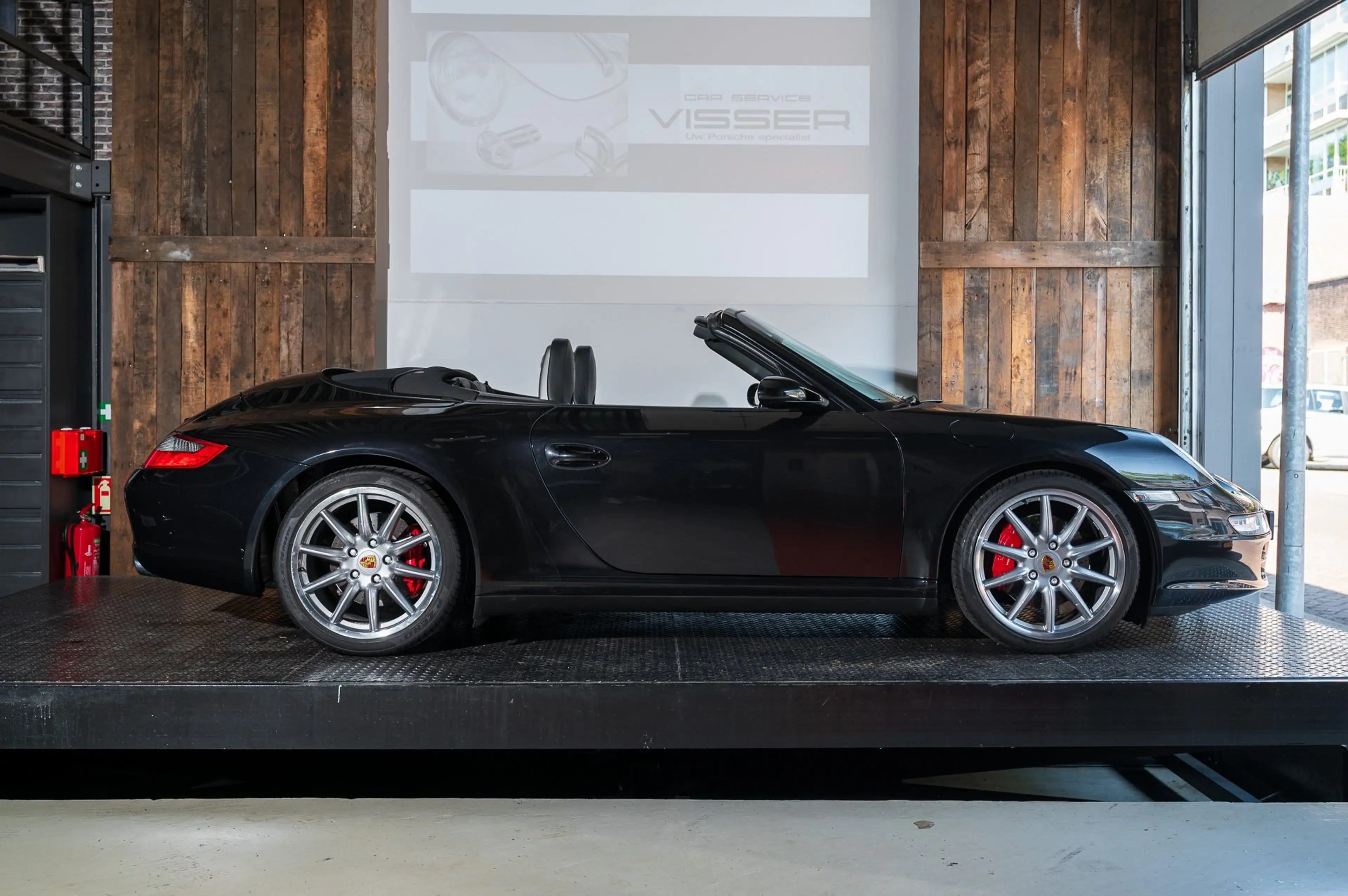 Porsche 997 3.8 Carrera 4S Cabriolet Basaltschwarz-met. — photo 3