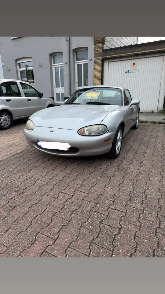 Mazda MX-5 1.6i 16v, foto 1